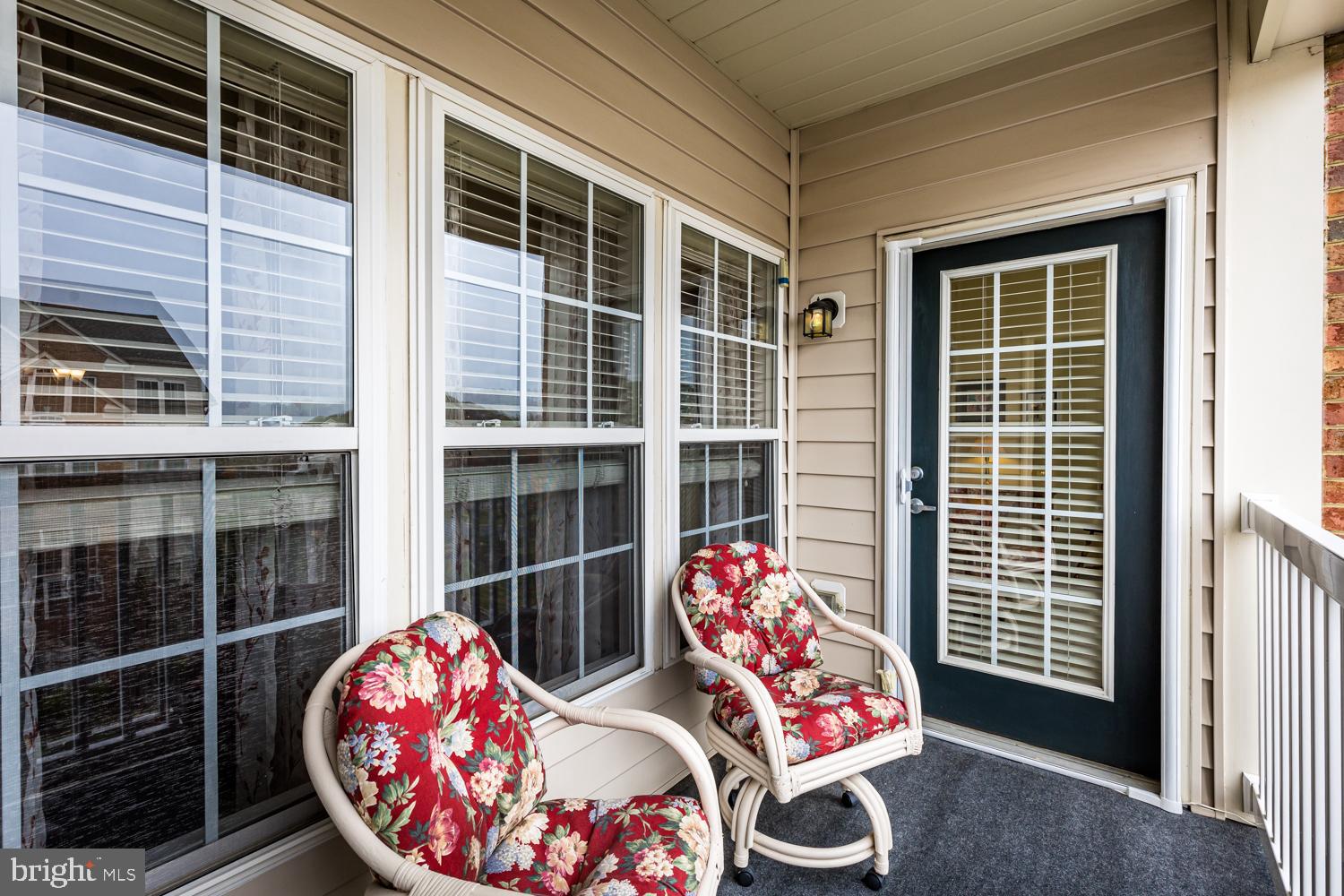 HEARTHSTONE AT VILLAGE CREST CONDOMINIUMS - Residential