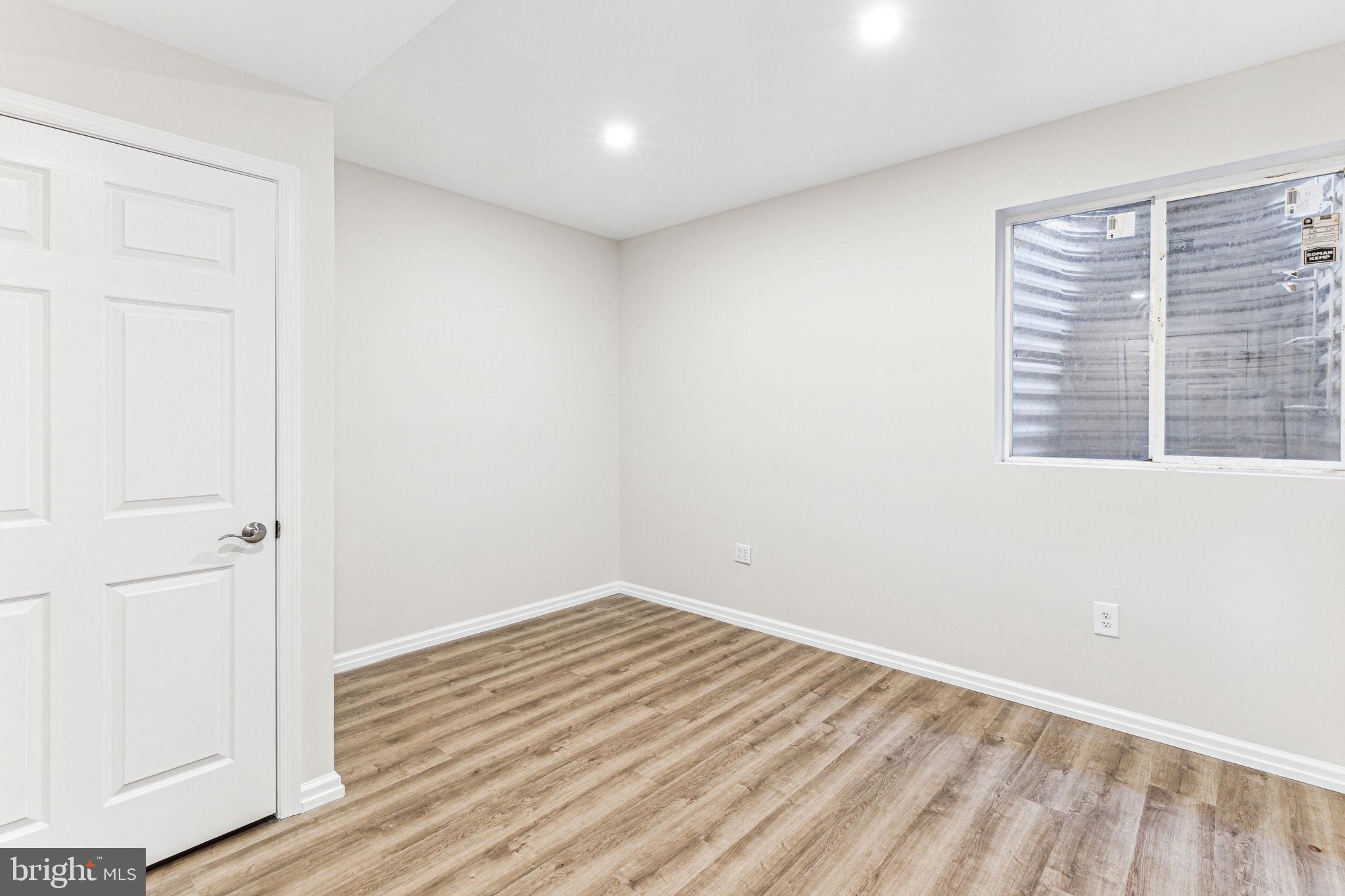 GRADUATE HOSPITAL - Residential