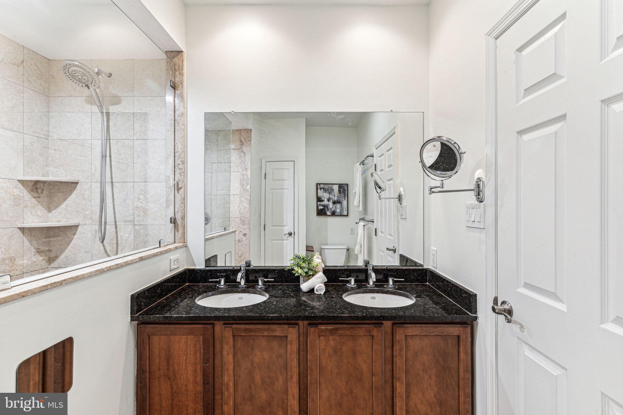 GRADUATE HOSPITAL - Residential