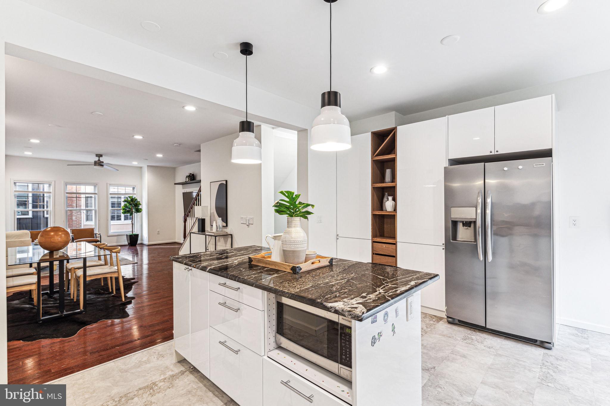 GRADUATE HOSPITAL - Residential