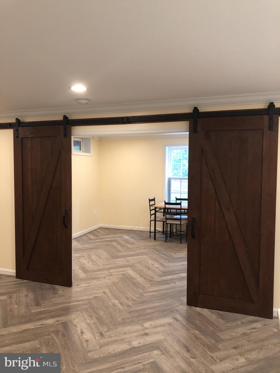 BROAD CREEK ESTATES - Residential Lease