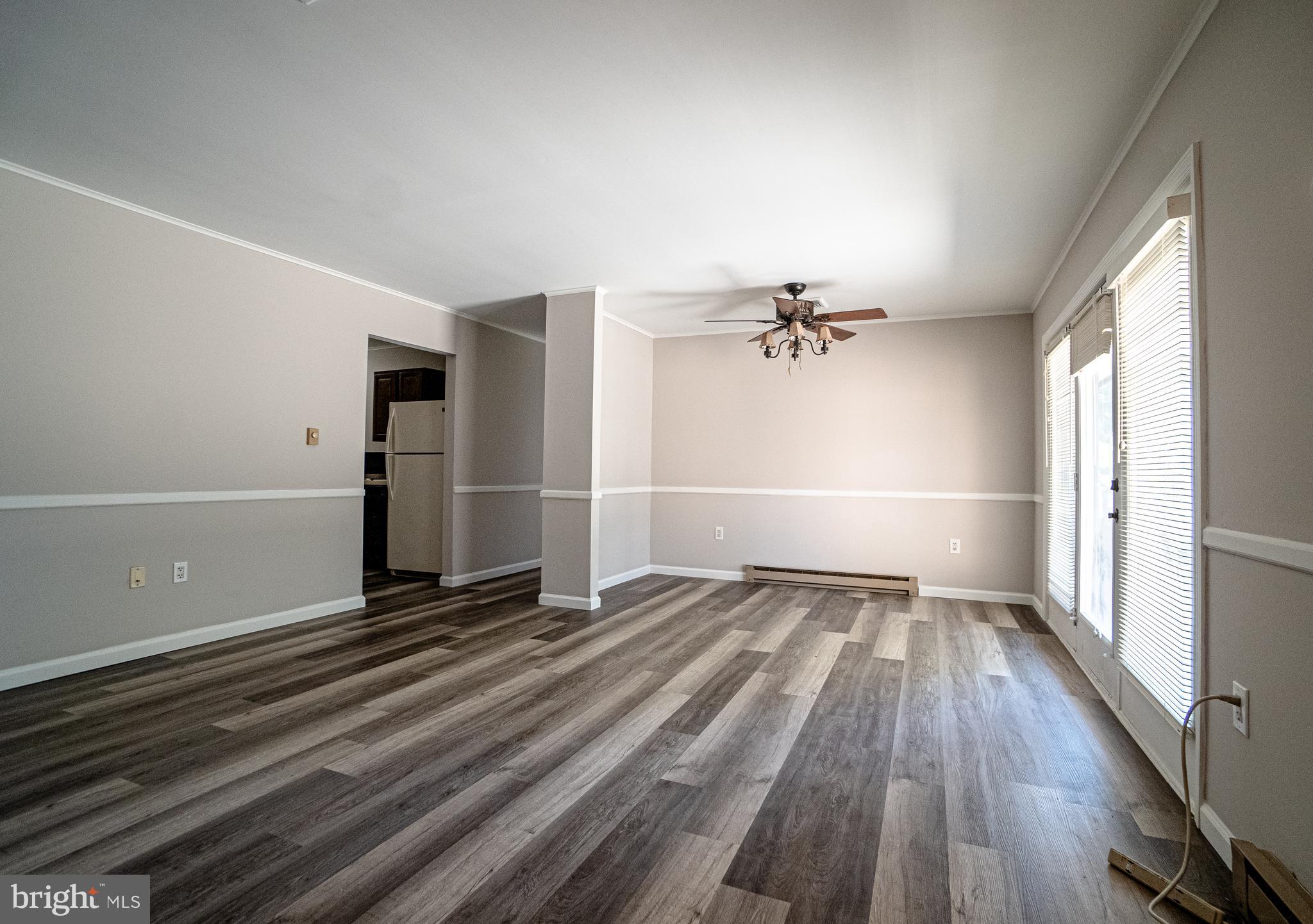 CRESTVIEW VILLAS - Residential