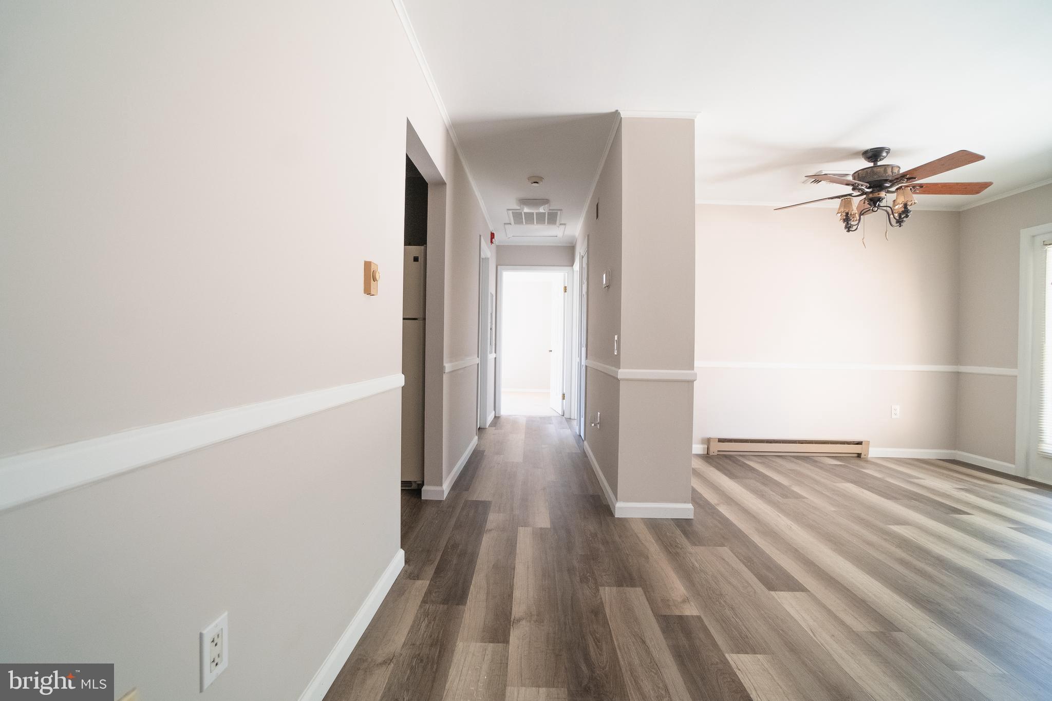 CRESTVIEW VILLAS - Residential