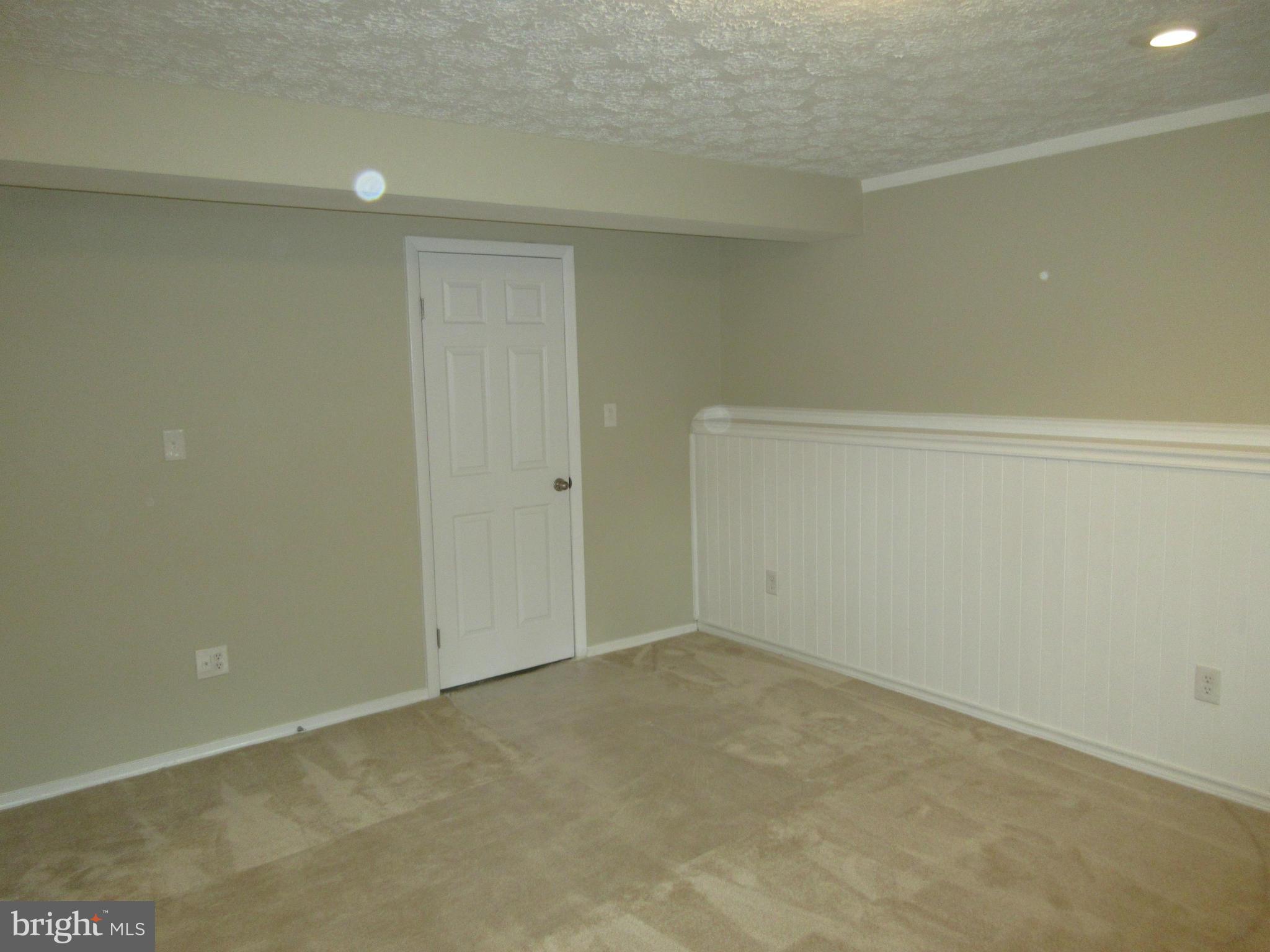 NEWINGTON FOREST - Residential