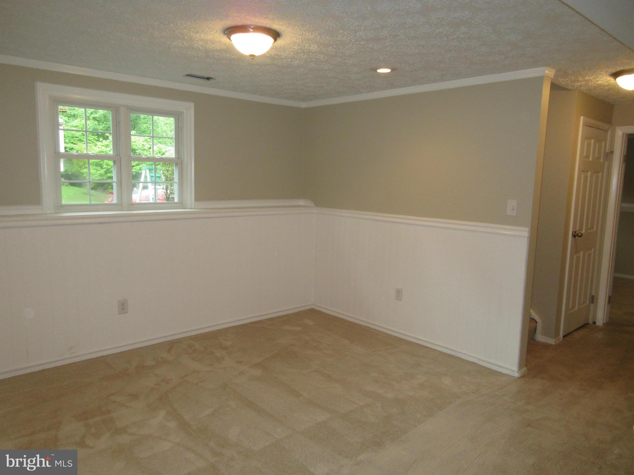 NEWINGTON FOREST - Residential