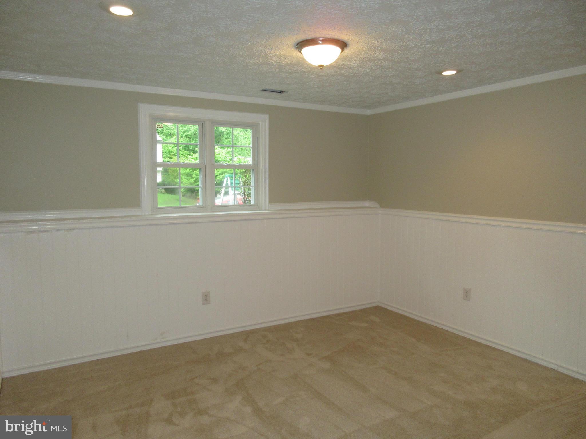 NEWINGTON FOREST - Residential