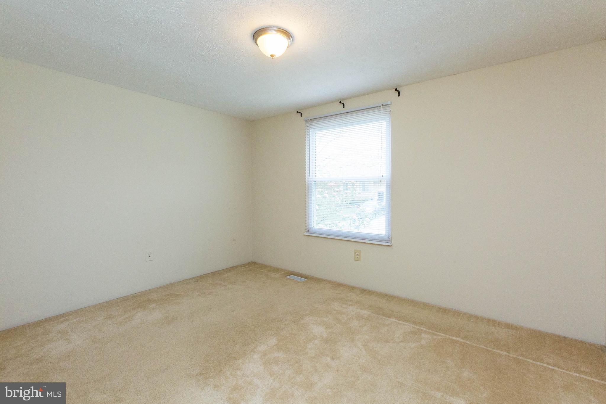 VILLAGE OF OWEN BROWN - Residential Lease