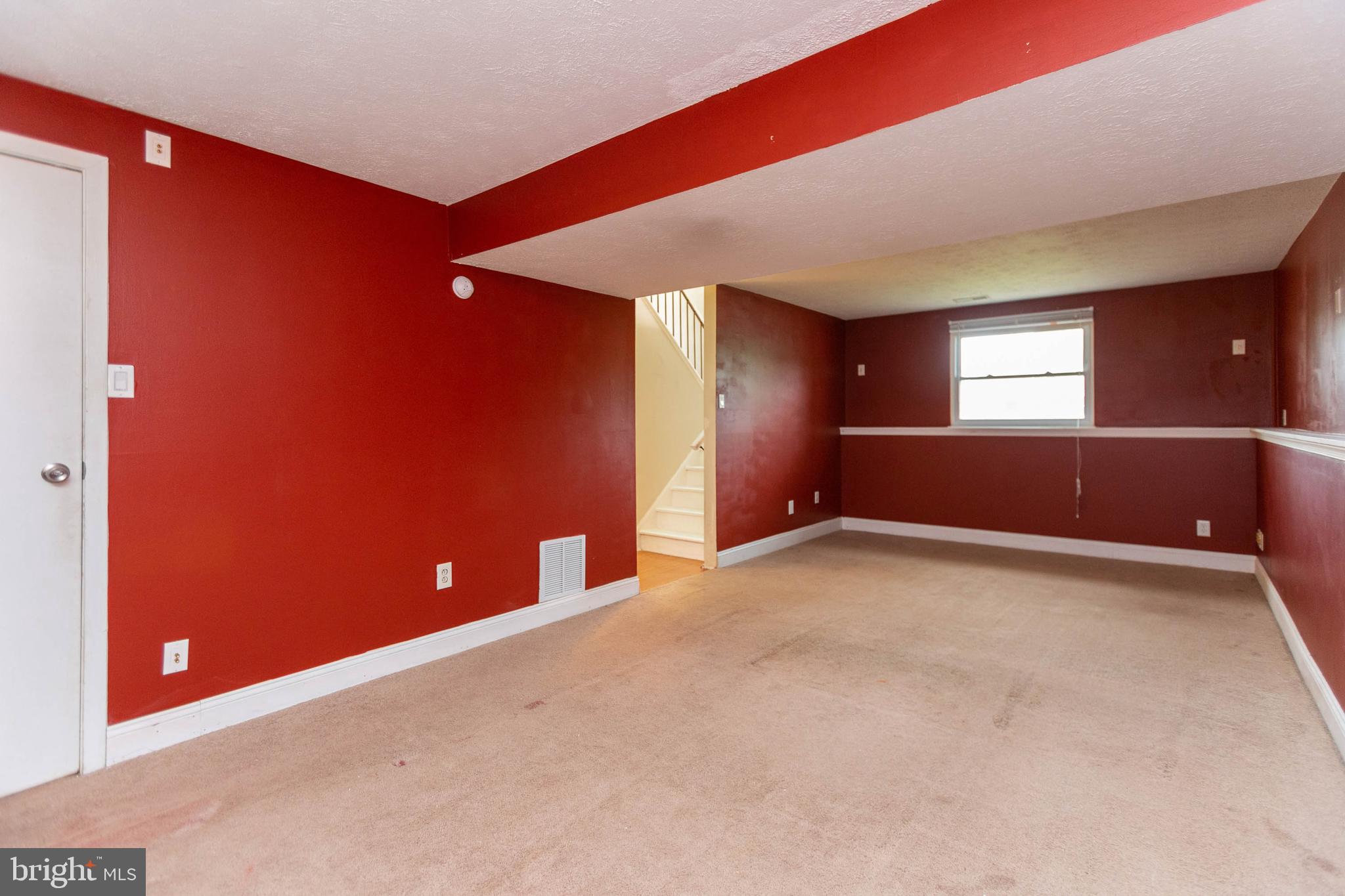 VILLAGE OF OWEN BROWN - Residential Lease