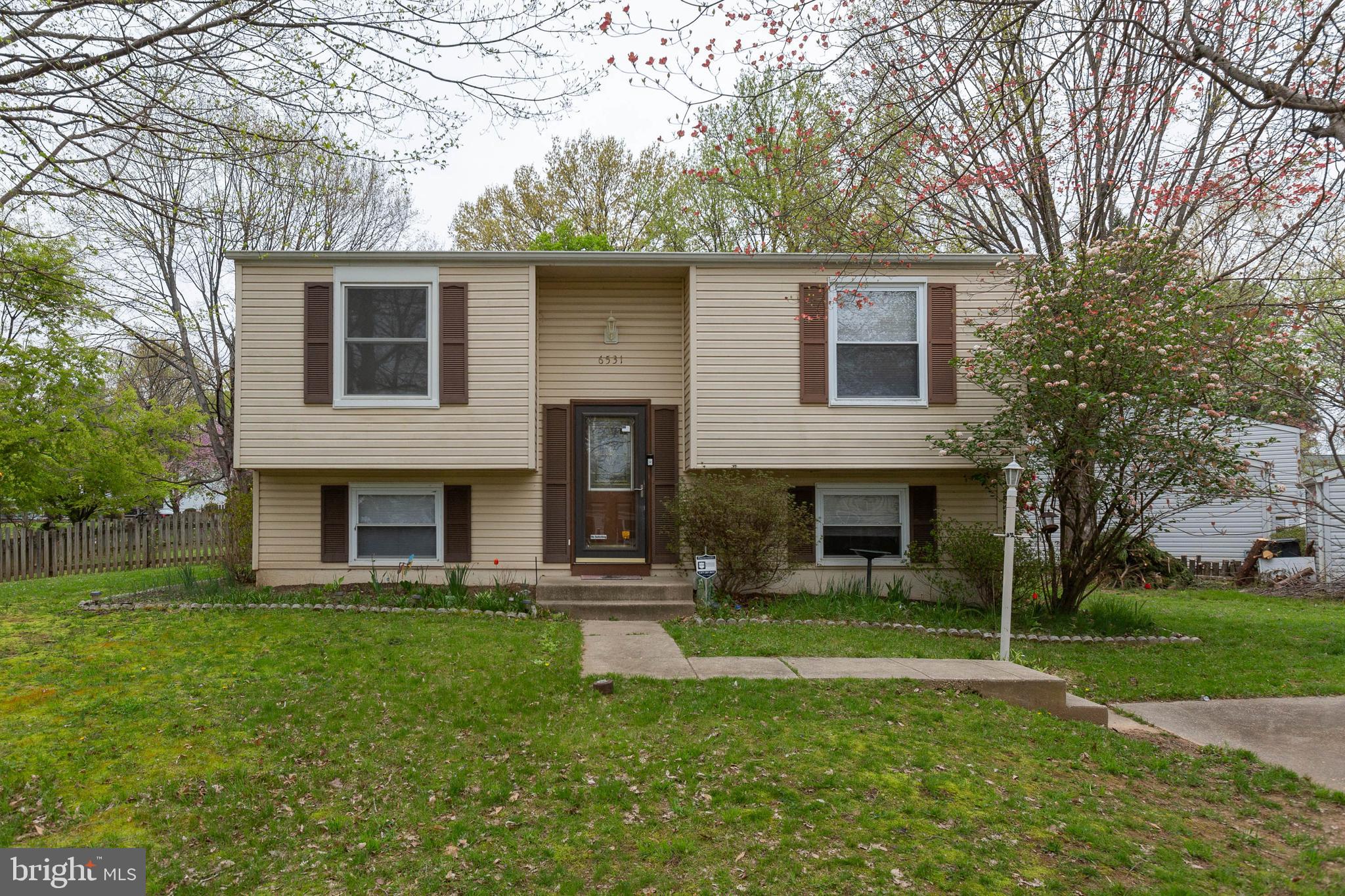 VILLAGE OF OWEN BROWN - Residential Lease