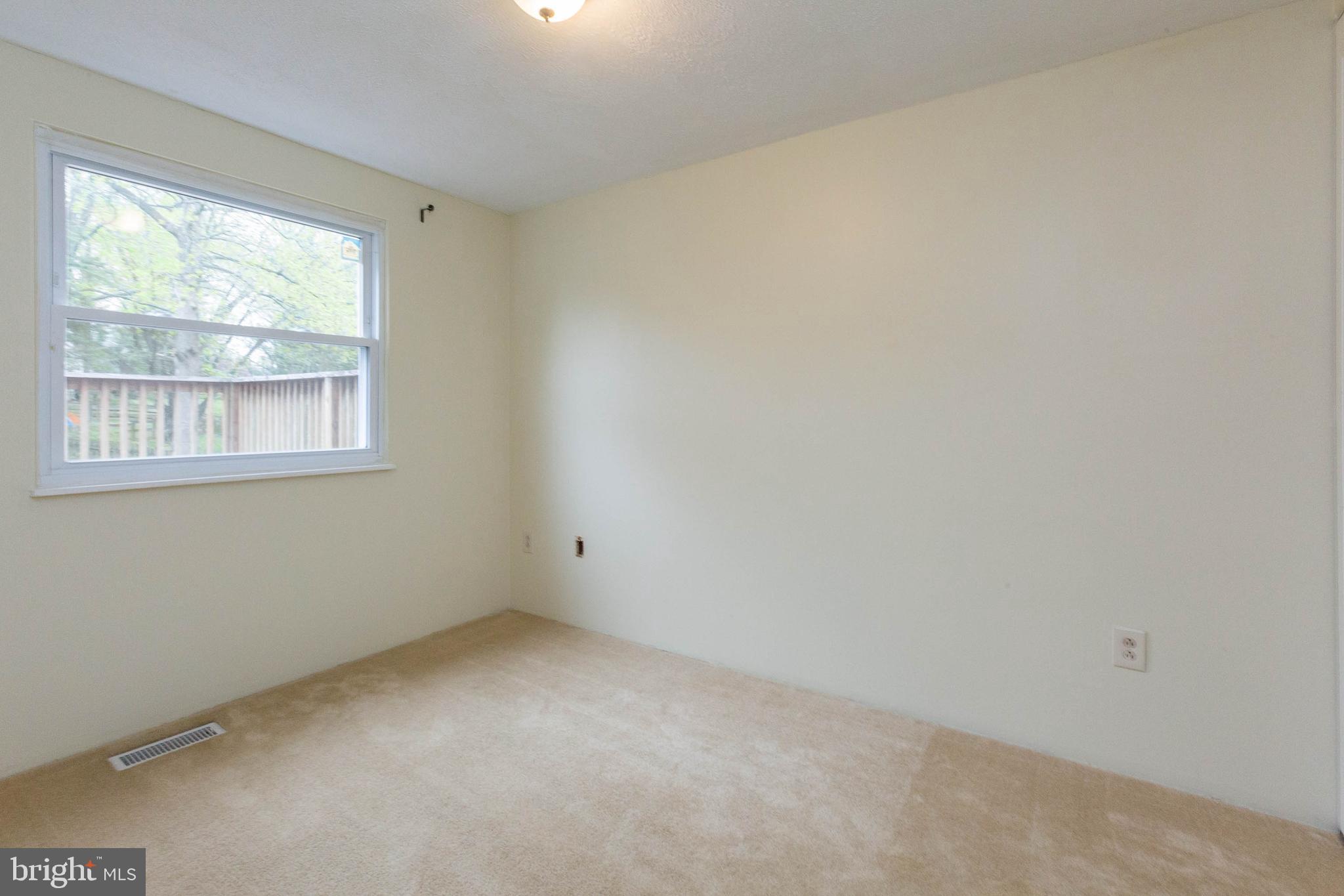 VILLAGE OF OWEN BROWN - Residential Lease