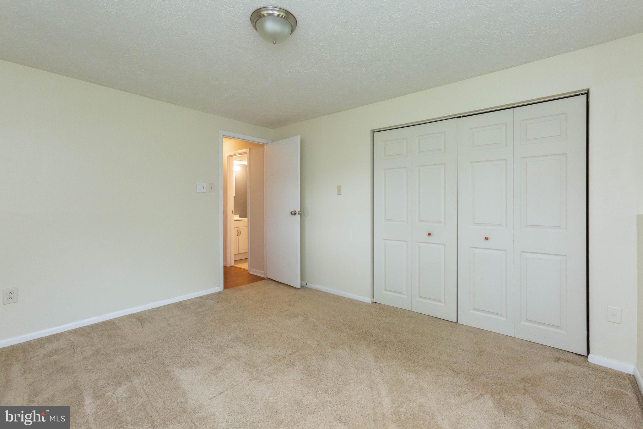 VILLAGE OF OWEN BROWN - Residential Lease