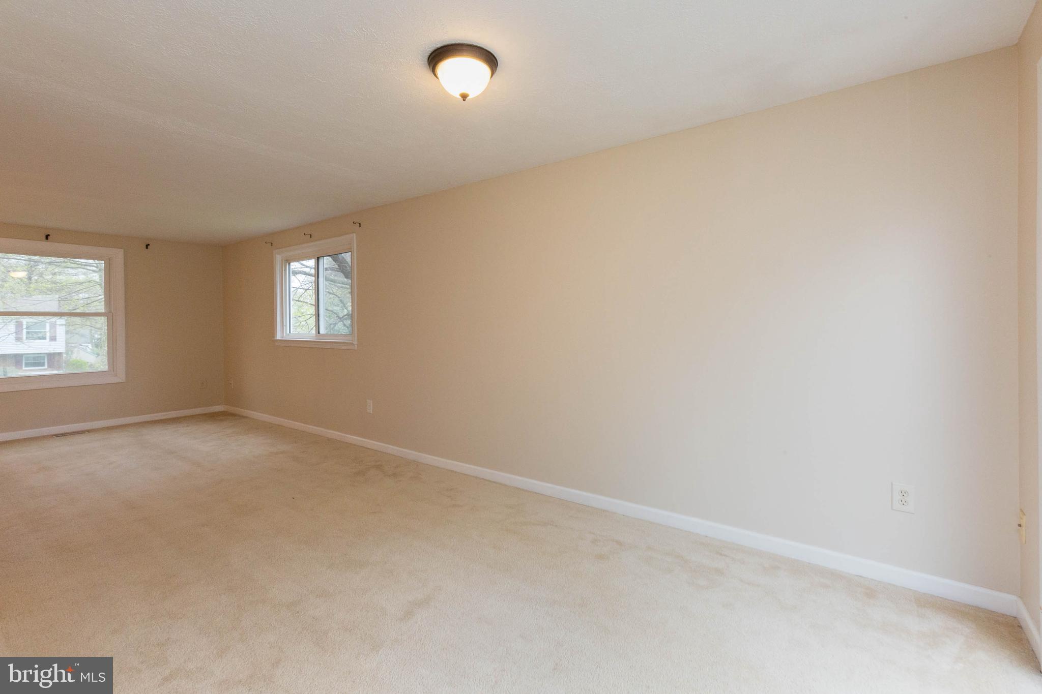 VILLAGE OF OWEN BROWN - Residential Lease