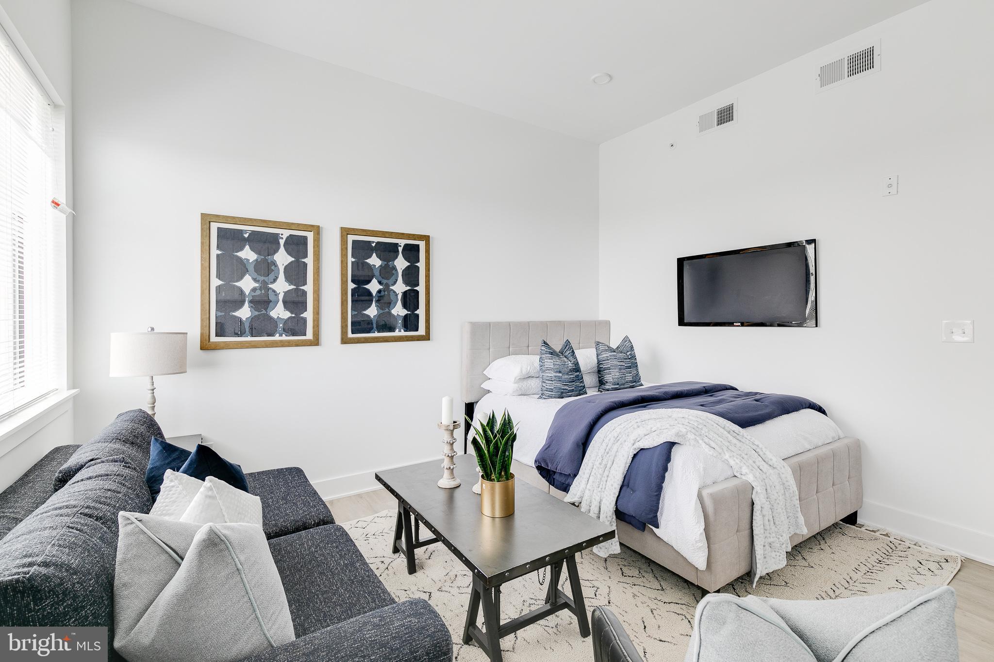 GRADUATE HOSPITAL - Residential Lease