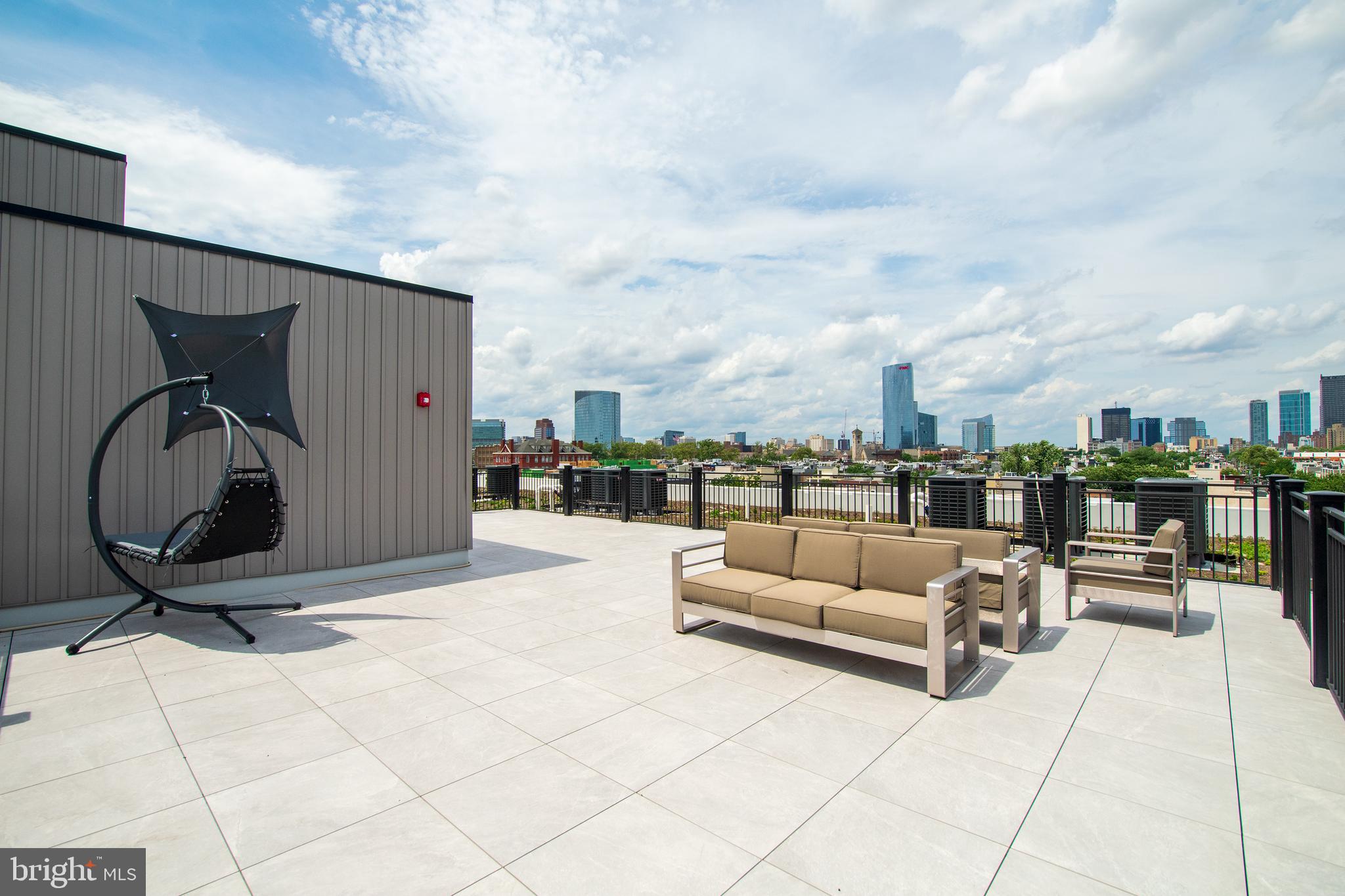 GRADUATE HOSPITAL - Residential Lease