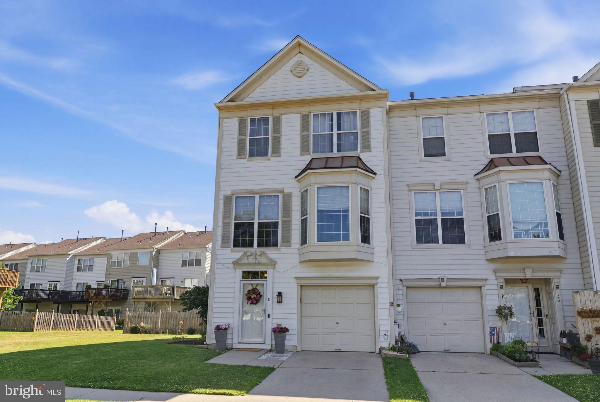 11 WINTERBERRY PLACE