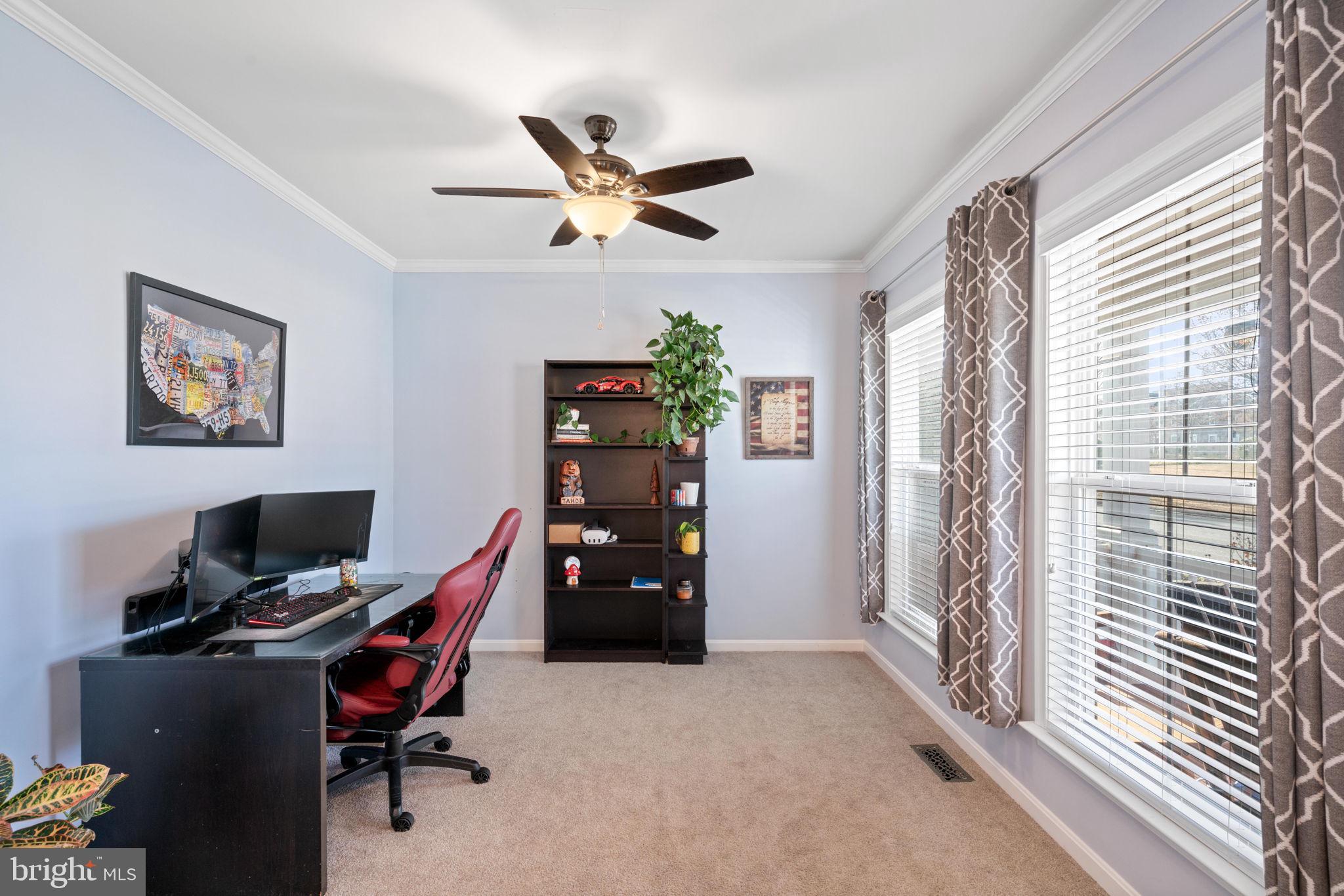 LADYSMITH VILLAGE - Residential