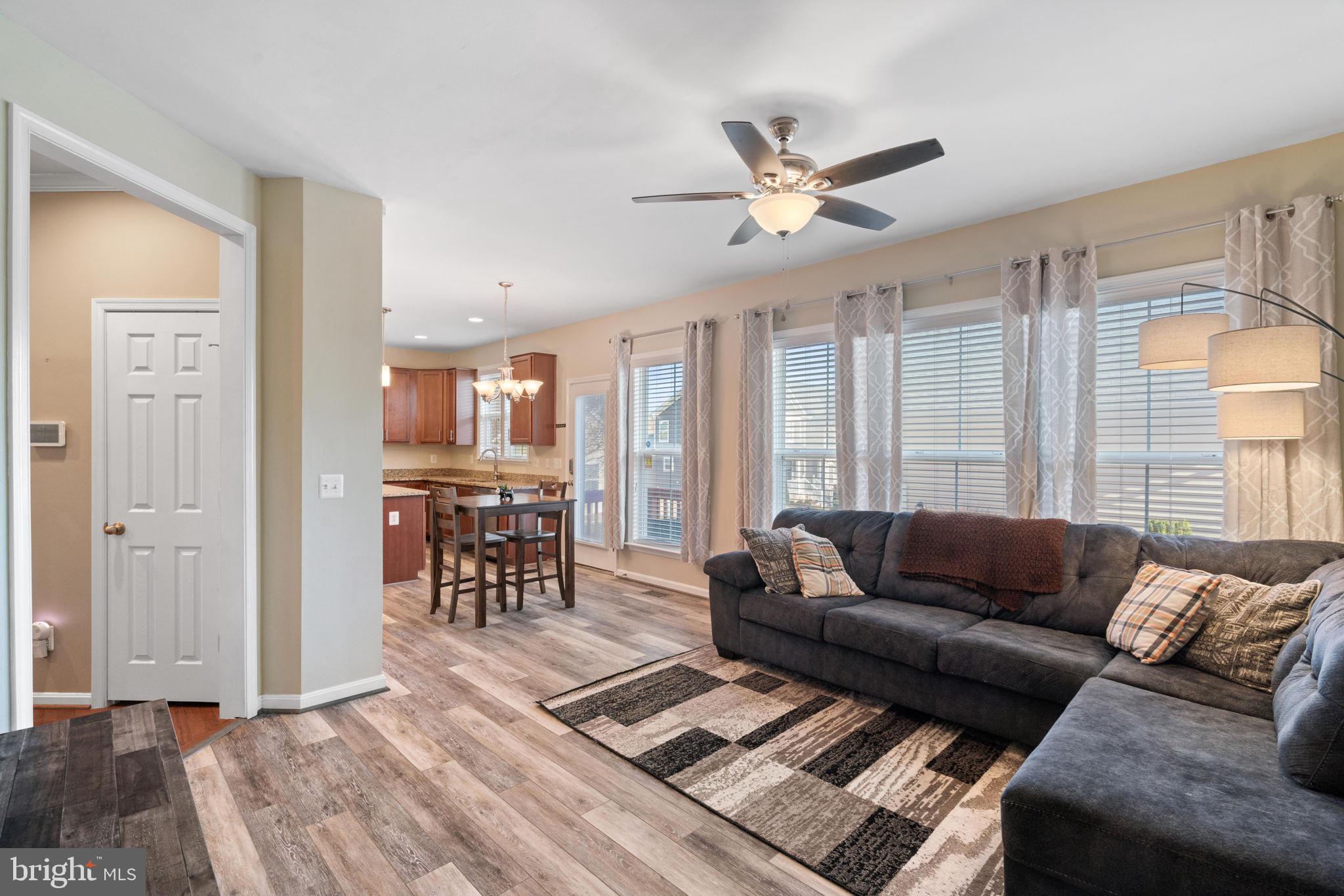 LADYSMITH VILLAGE - Residential