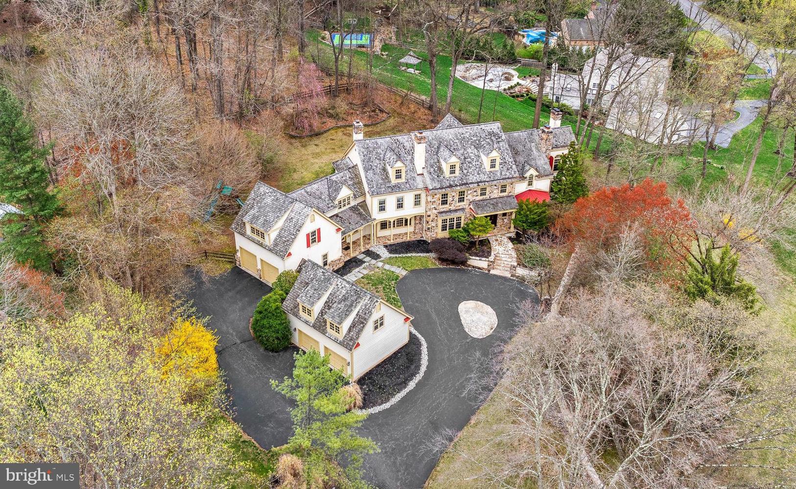 SPRINGTON POINTE - Residential