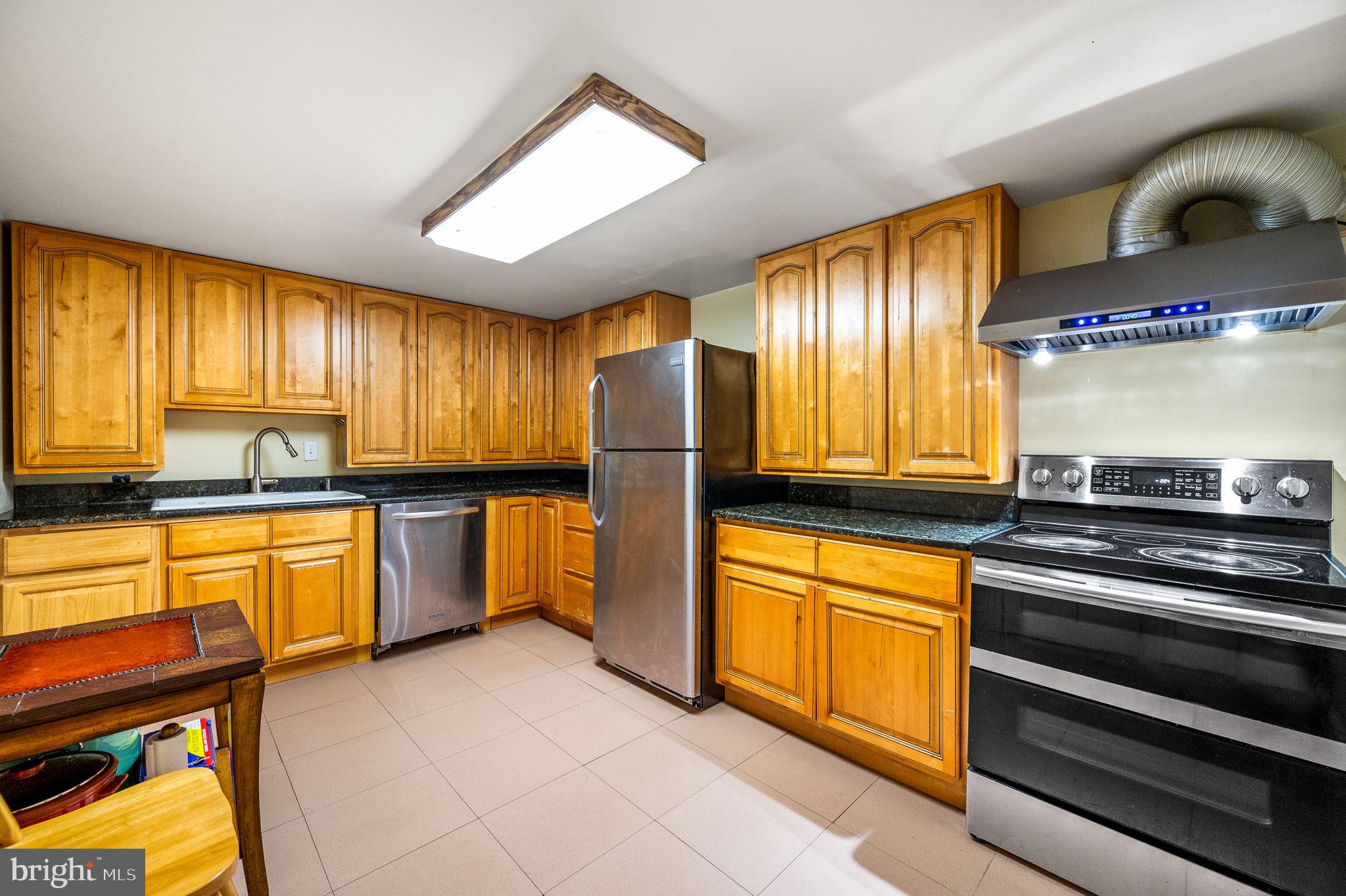 SPRINGTON POINTE - Residential