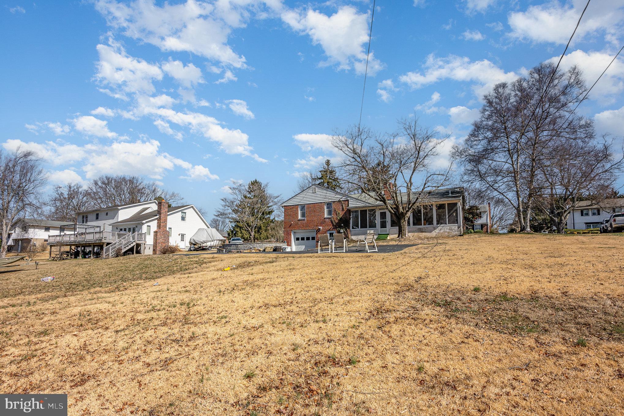 GOTHAM BUSH - Residential