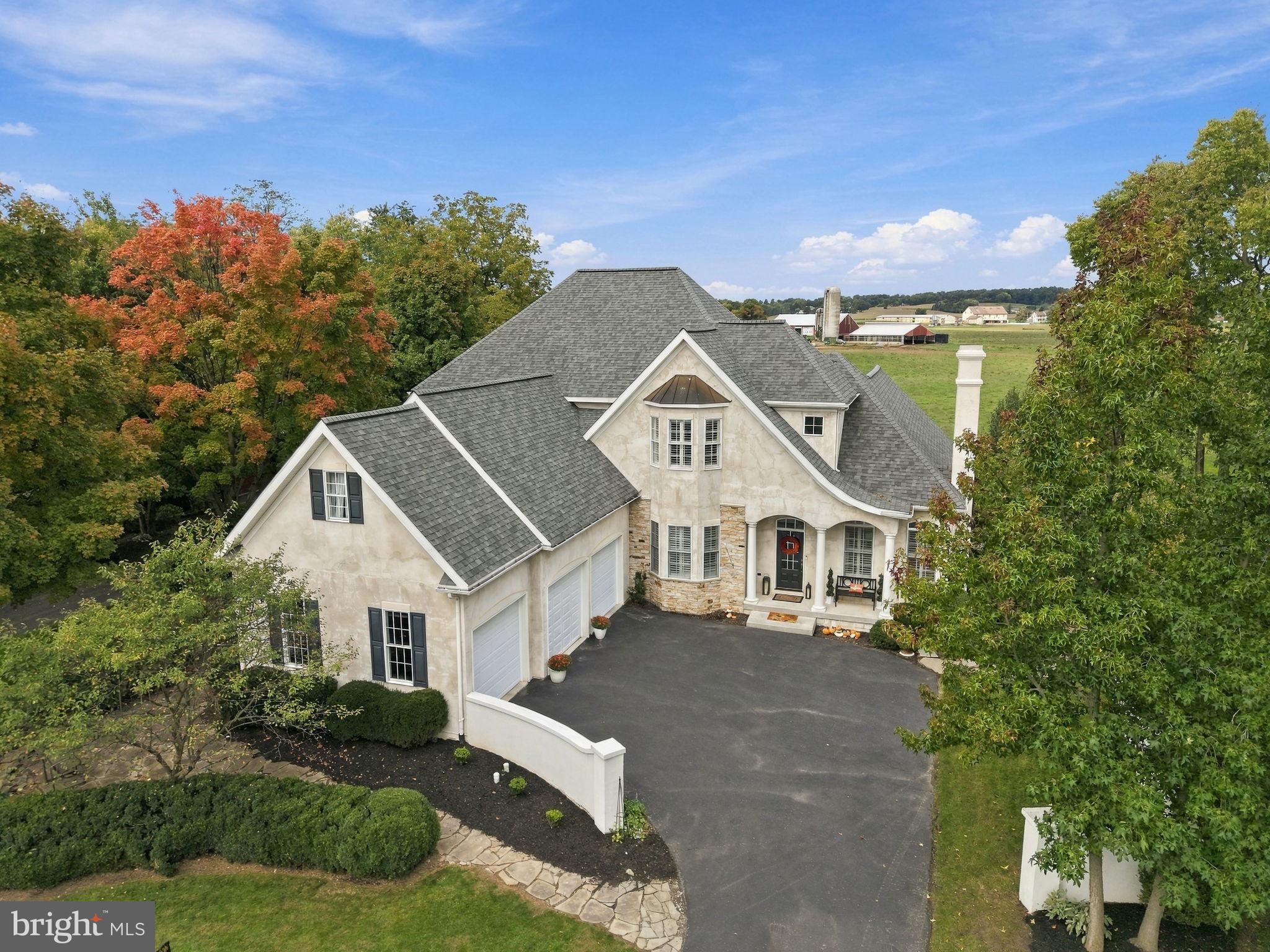 732 GOOSE NECK DRIVE