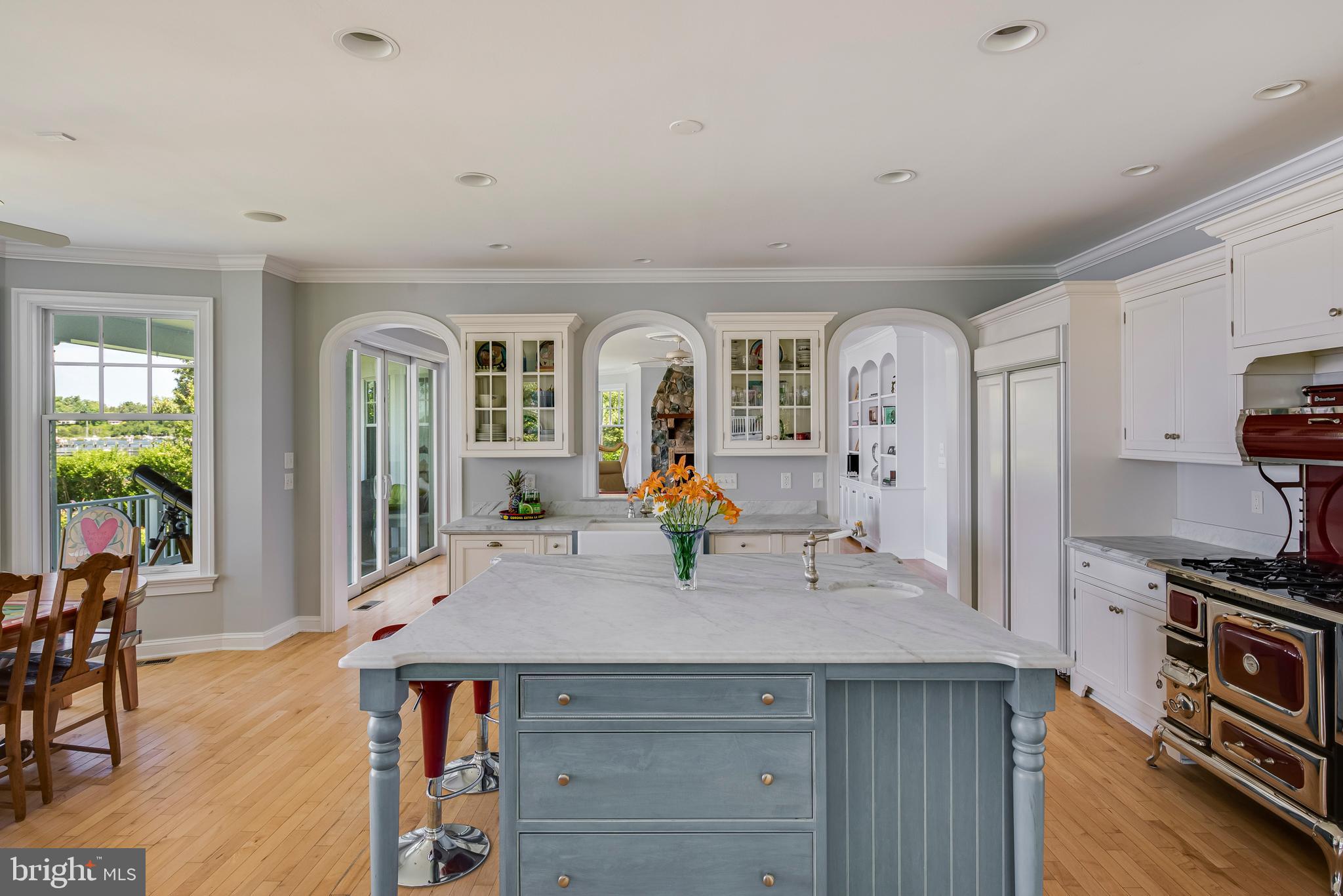 ROUND BAY - Residential