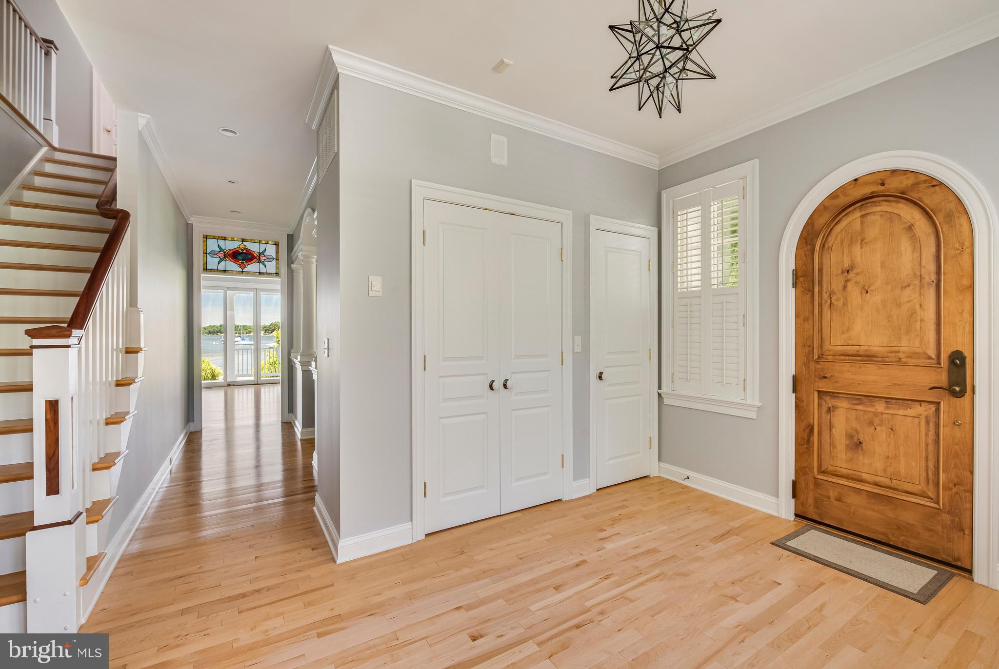 ROUND BAY - Residential