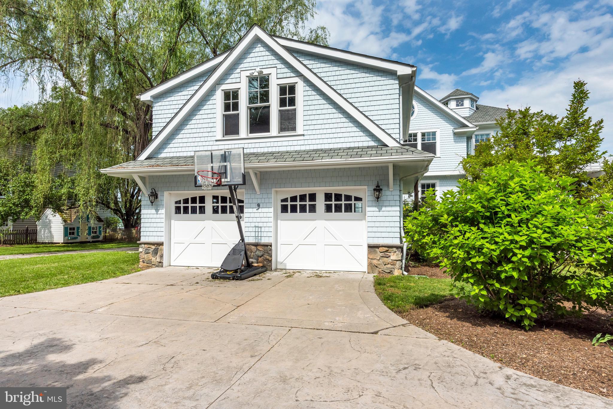 ROUND BAY - Residential