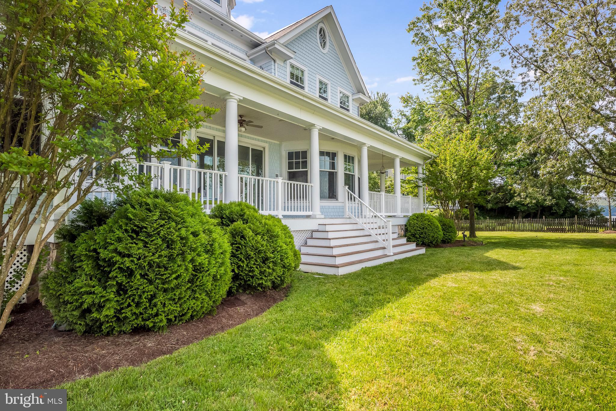 ROUND BAY - Residential