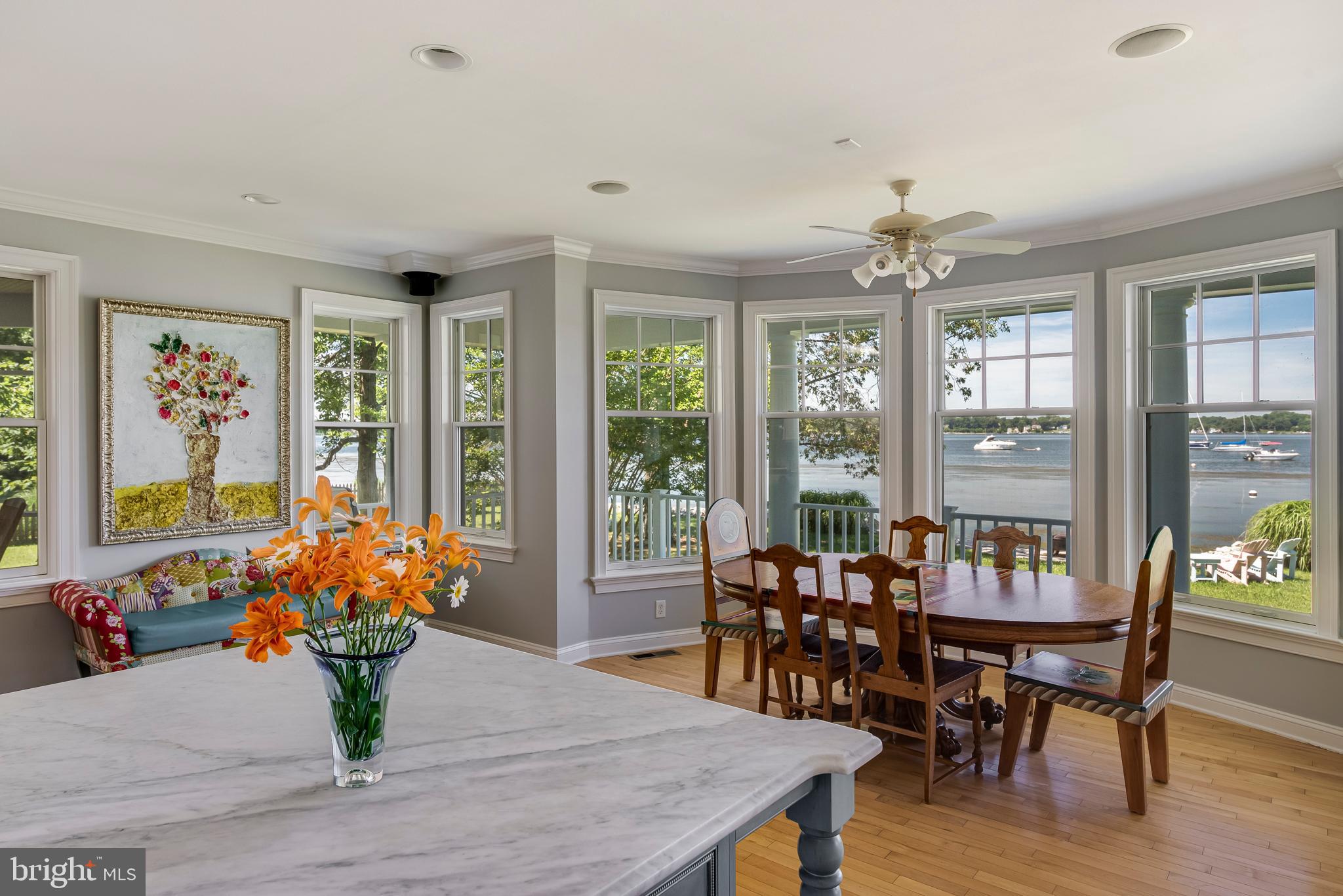 ROUND BAY - Residential