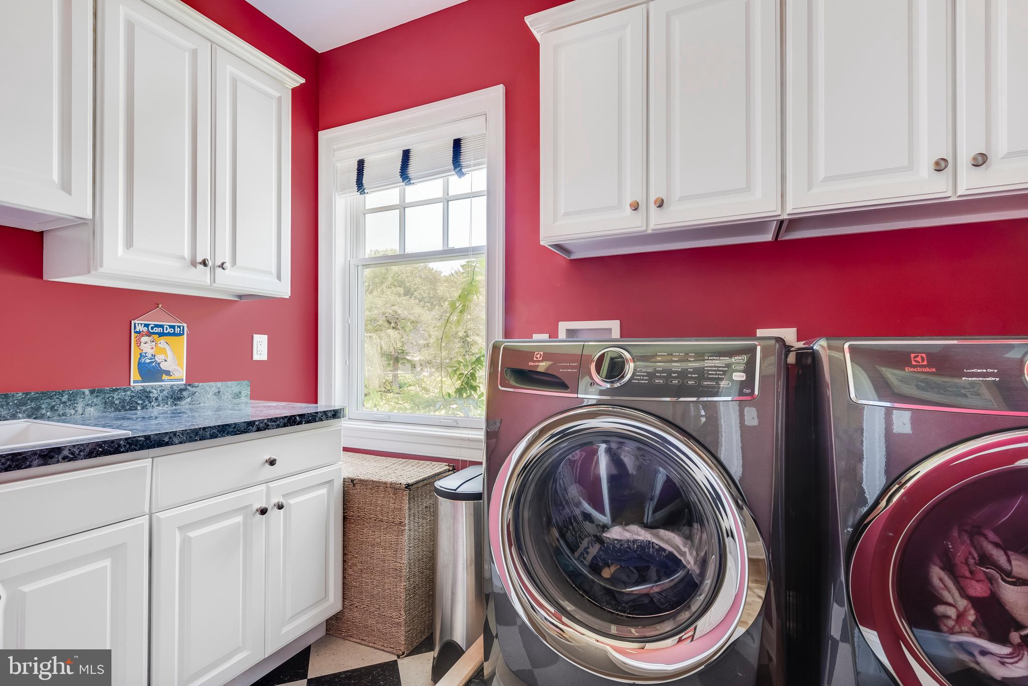 ROUND BAY - Residential