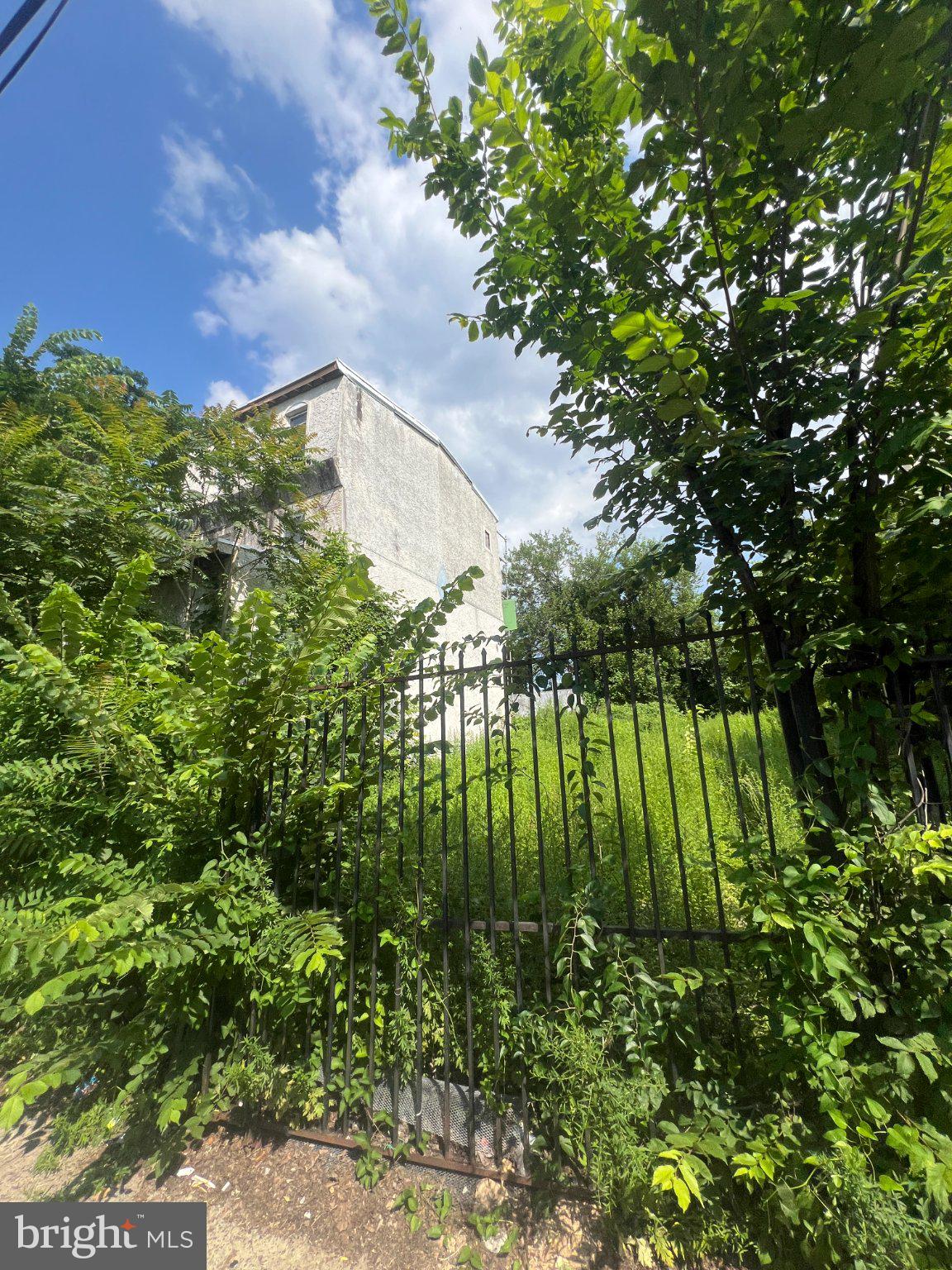 64-68 WISTER STREET E