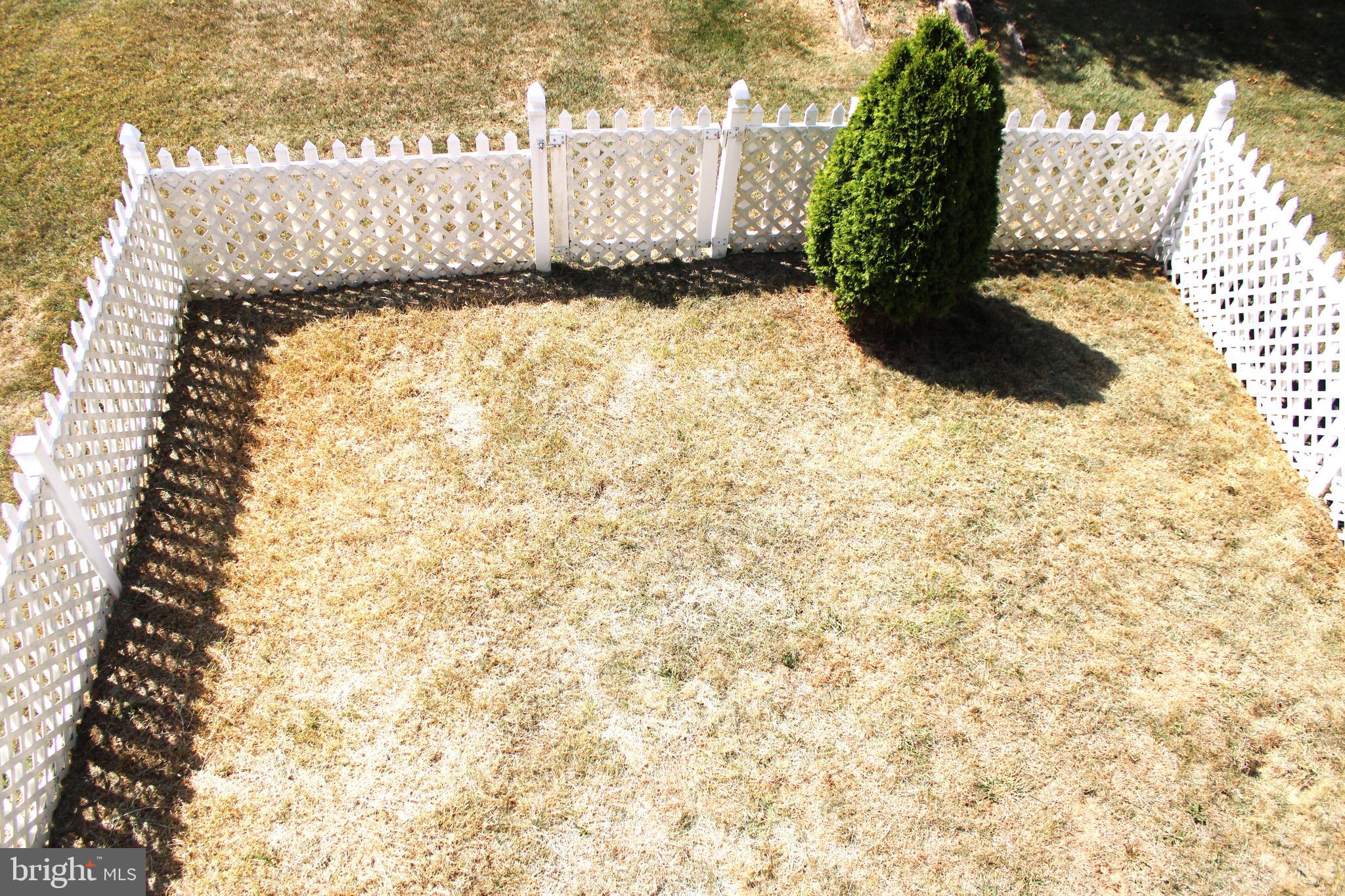 KENLY SQUARE - Residential Lease