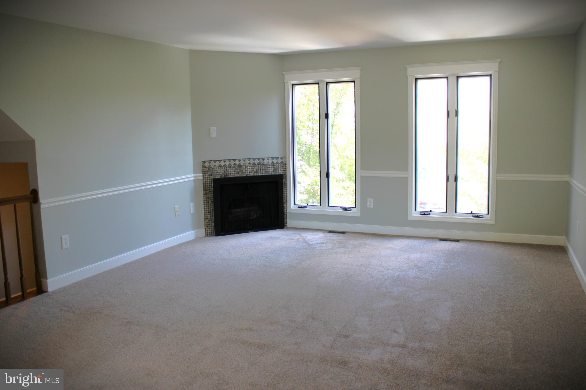 KENLY SQUARE - Residential Lease