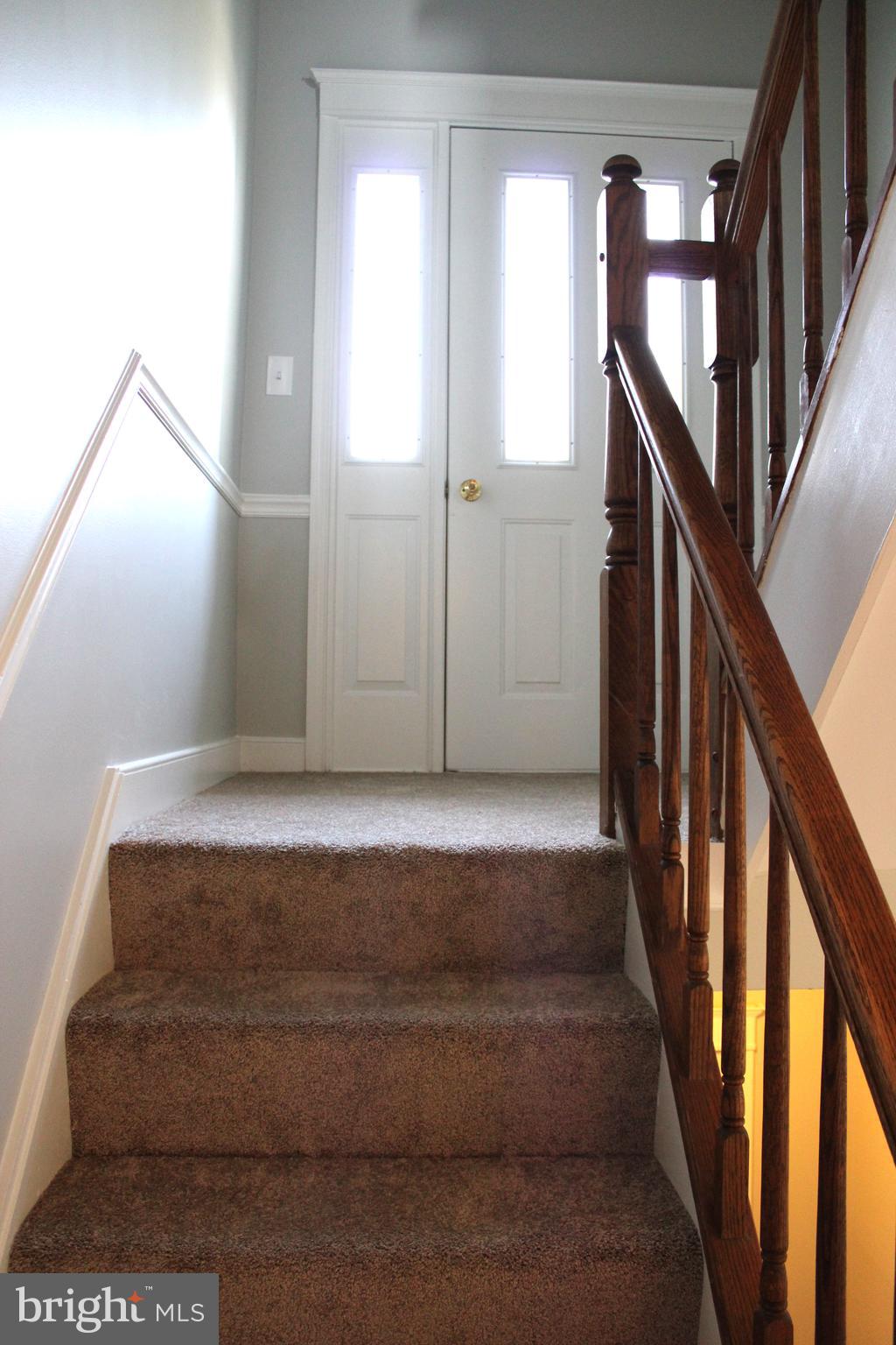 KENLY SQUARE - Residential Lease