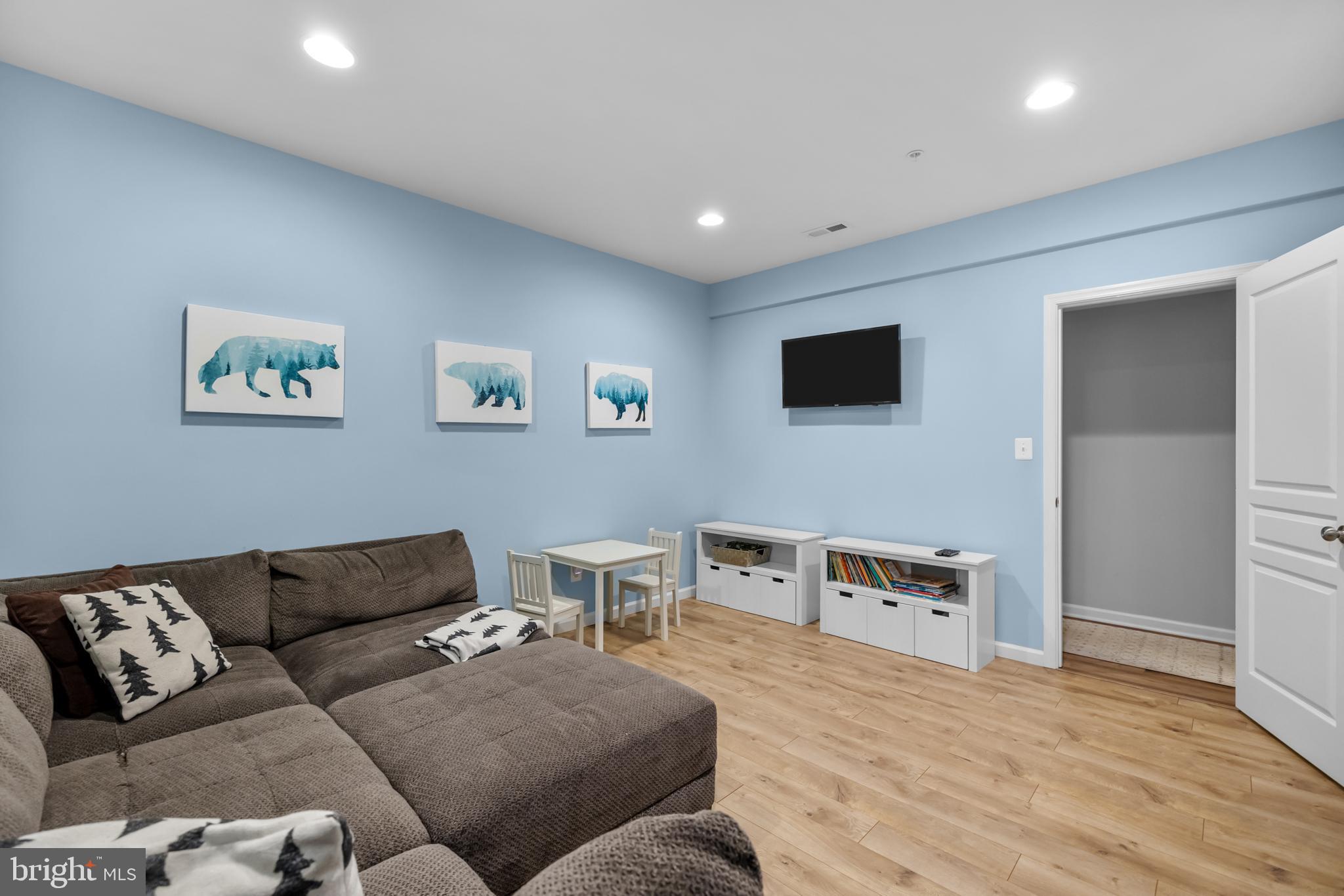 CAMP GLENKIRK SARANAC - Residential