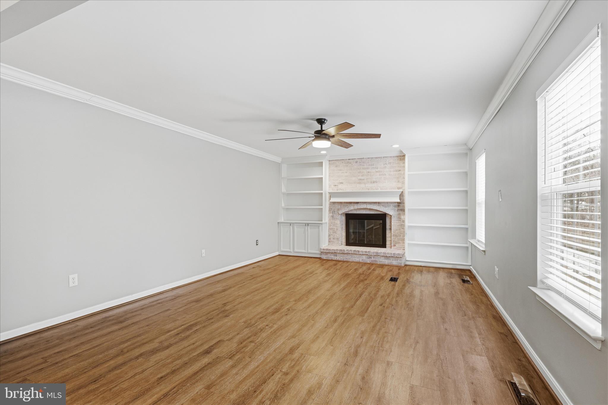 BLOOMS CROSSING - Residential Lease