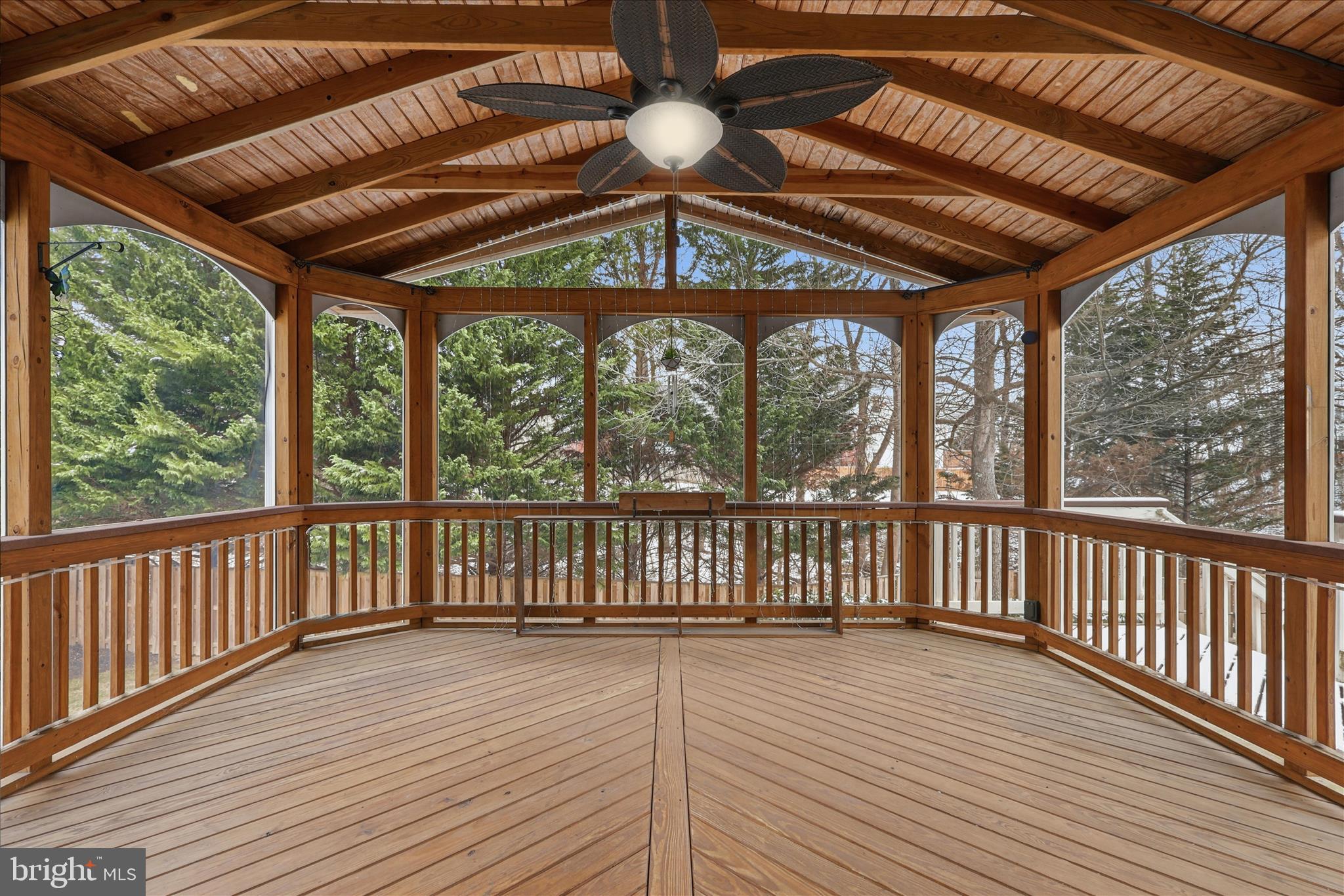 BLOOMS CROSSING - Residential Lease