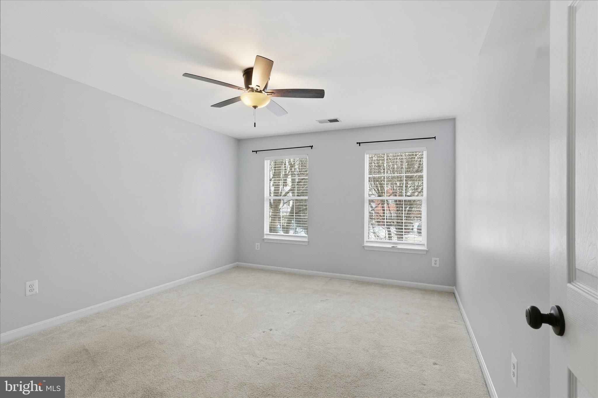 BLOOMS CROSSING - Residential Lease