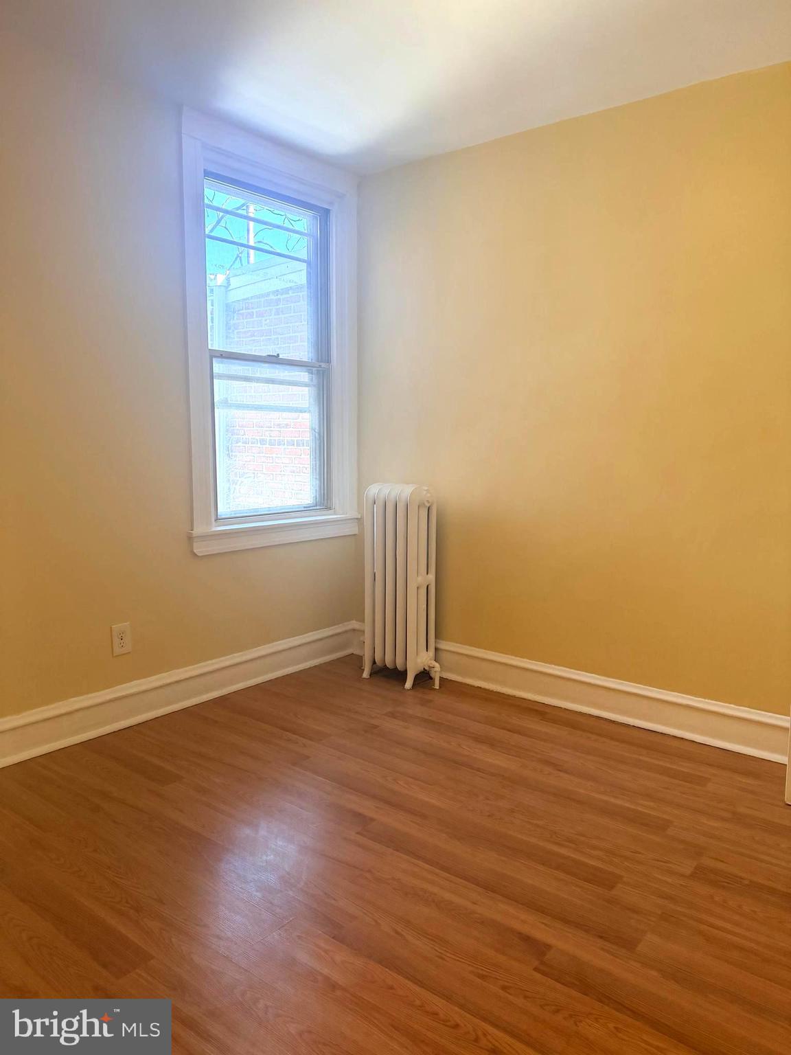 WEST OAK LANE - Residential