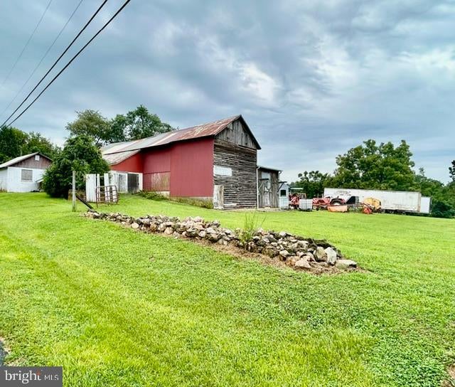 200 RED PUMP ROAD
