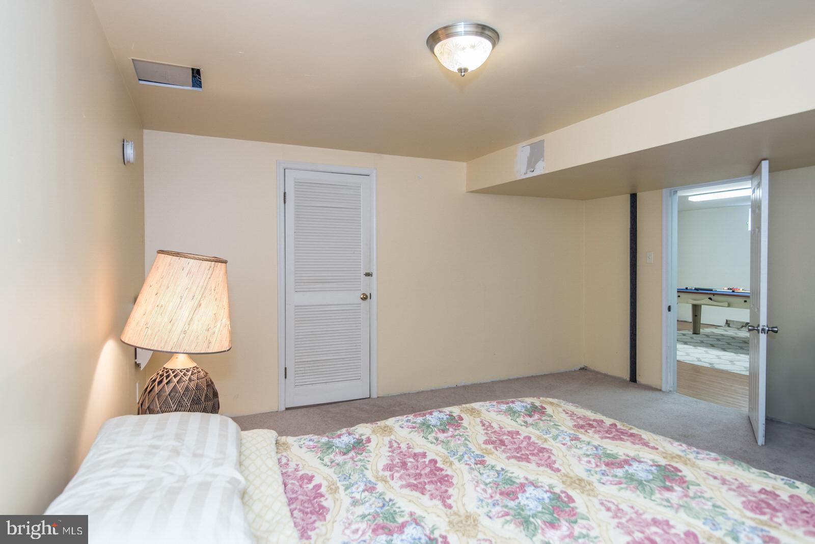 HUNTINGDON VALLEY - Residential