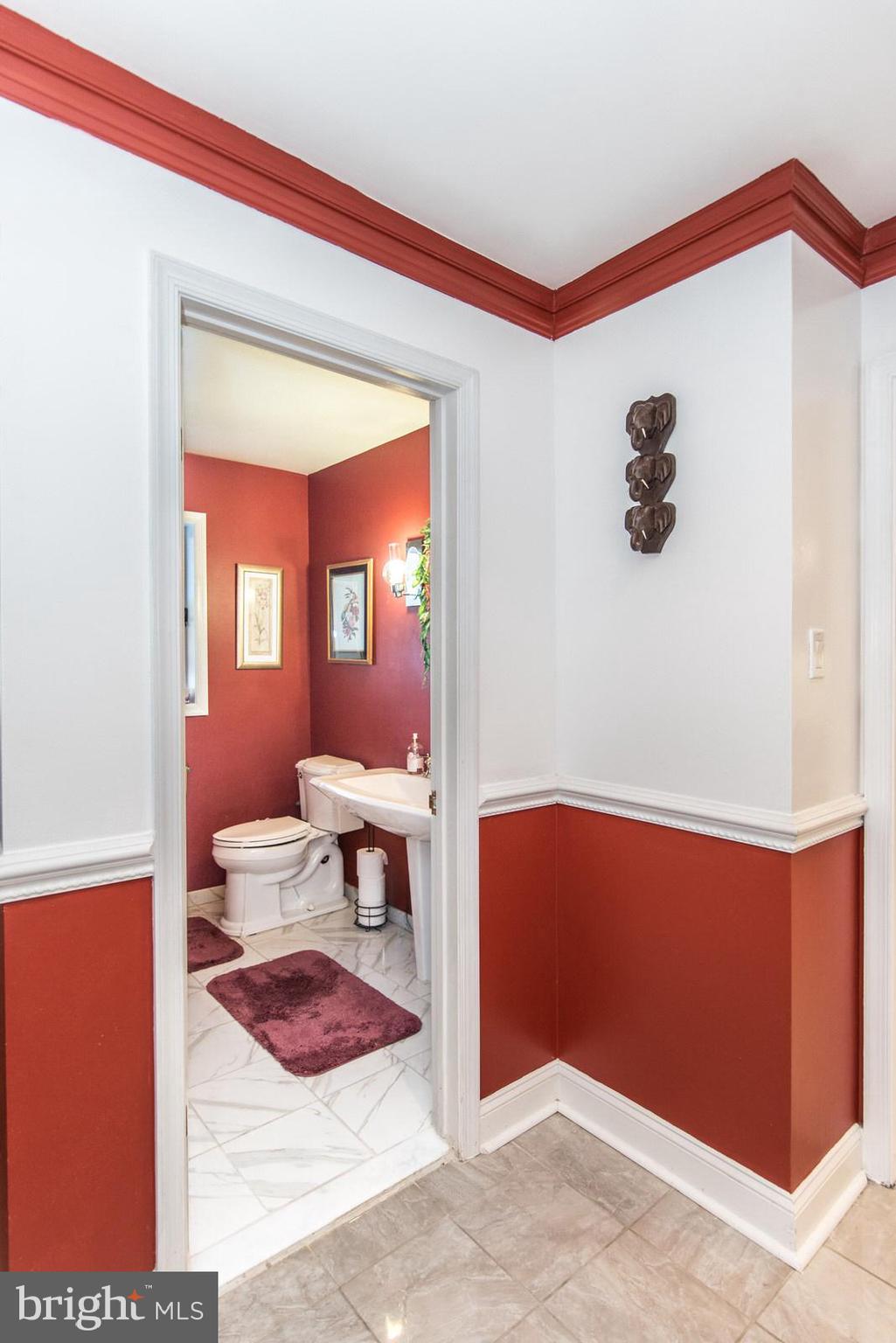 HUNTINGDON VALLEY - Residential