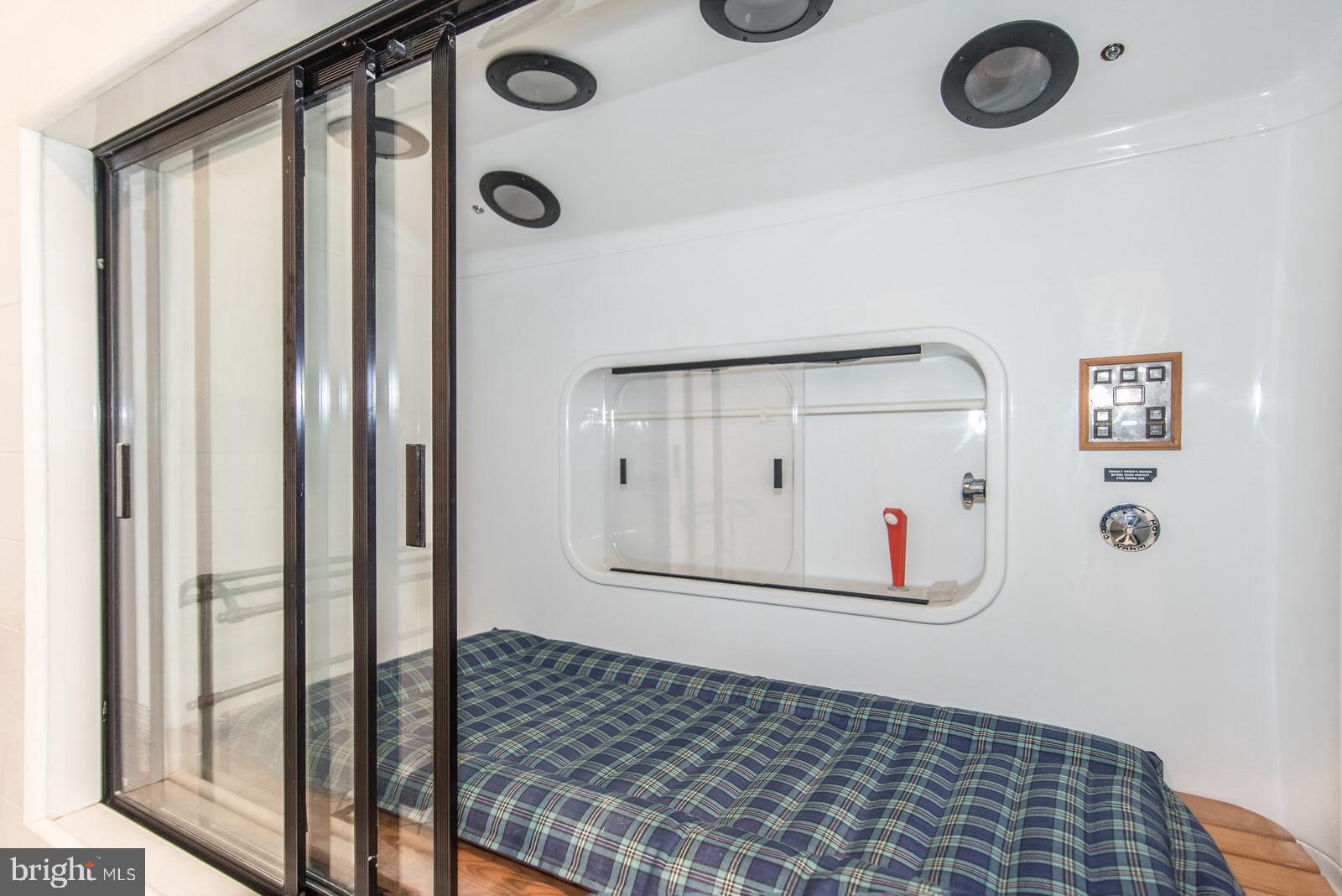 HUNTINGDON VALLEY - Residential