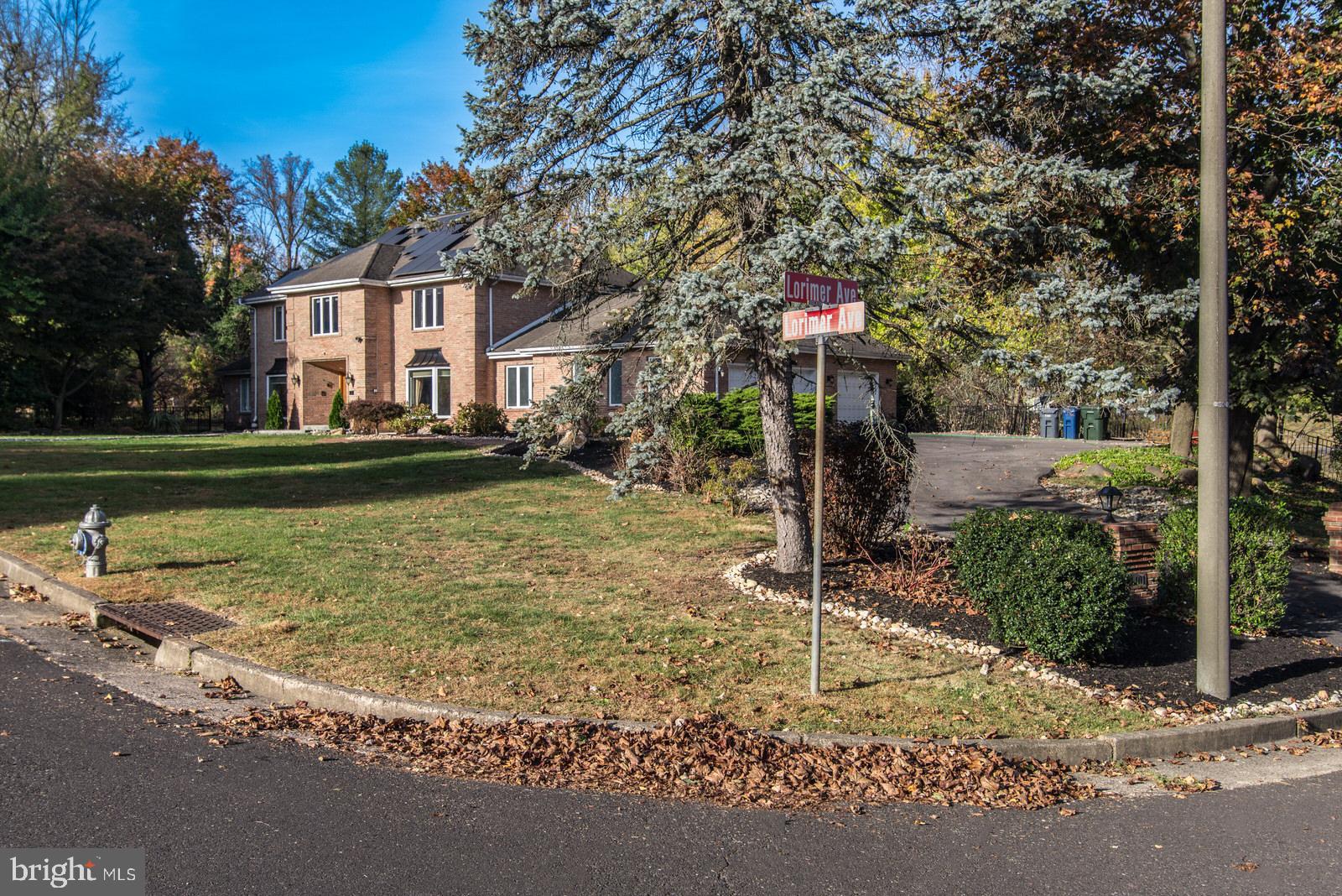 HUNTINGDON VALLEY - Residential