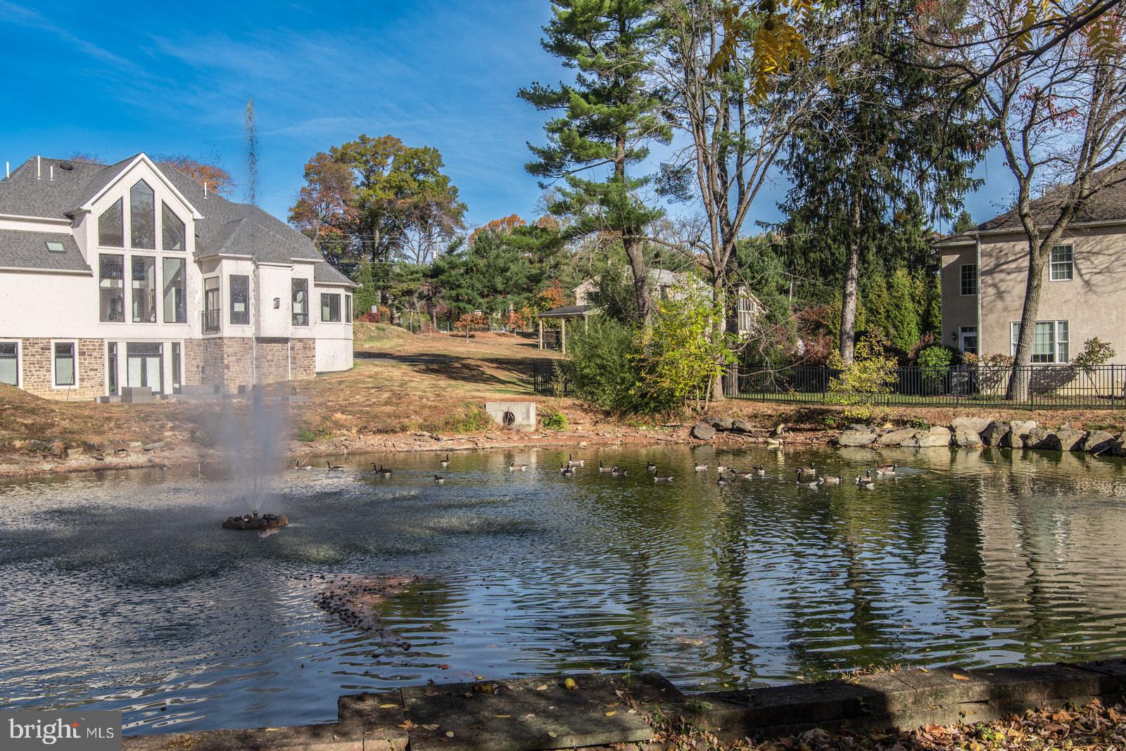 HUNTINGDON VALLEY - Residential