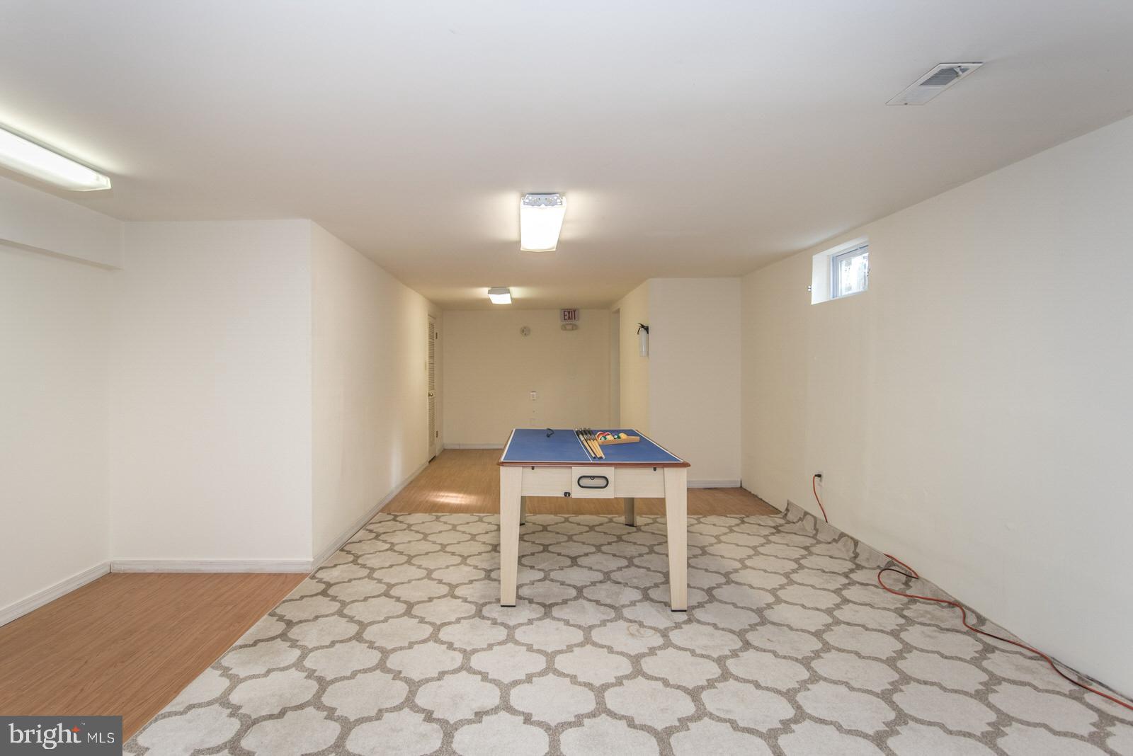 HUNTINGDON VALLEY - Residential