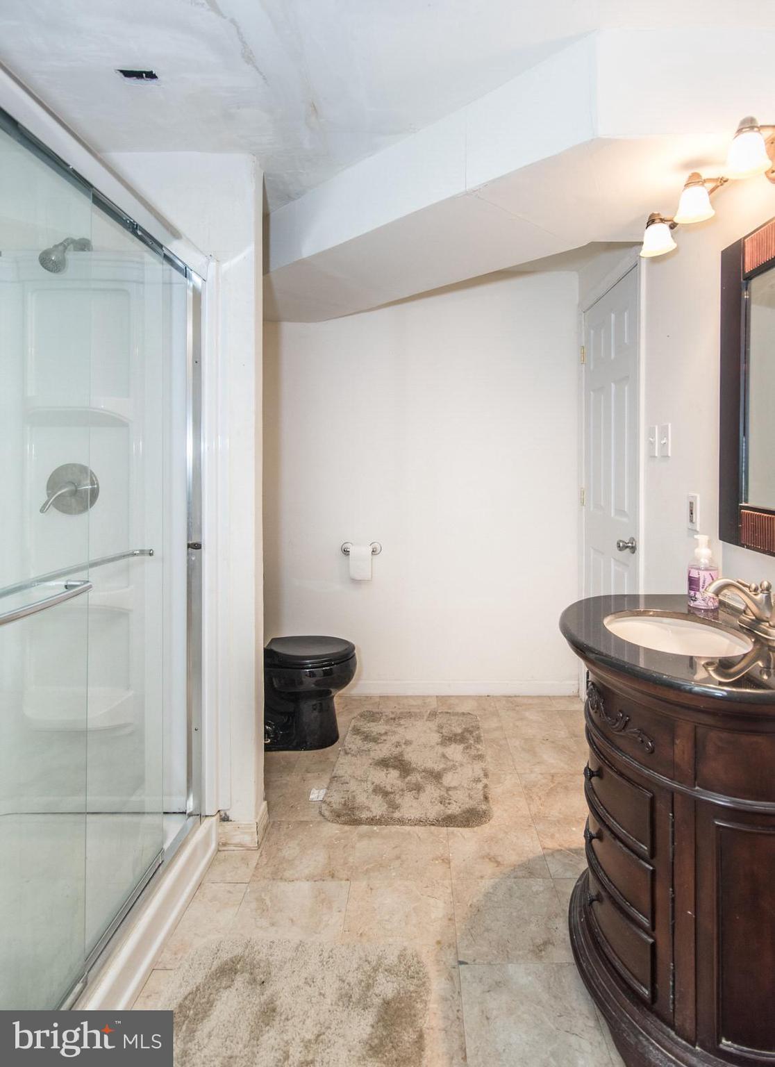 HUNTINGDON VALLEY - Residential