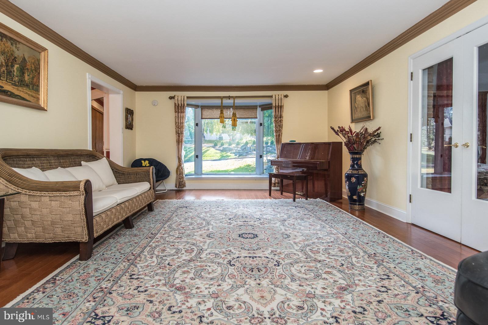 HUNTINGDON VALLEY - Residential