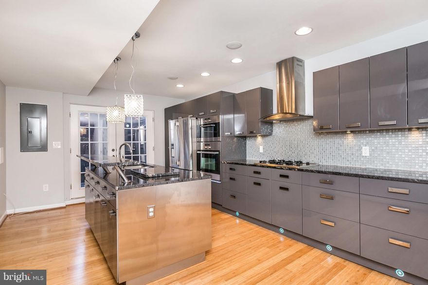 Beautiful 3/4 Bedroom 3.5 Bathroom rental in Canton available immediately! Boasting with hardwood floors throughout, upgraded new kitchen, wet bar and rooftop deck with downtown views! Each bedroom has their OWN bathroom! Schedule your private showing today! Owner would consider converting the party room to a bedroom.